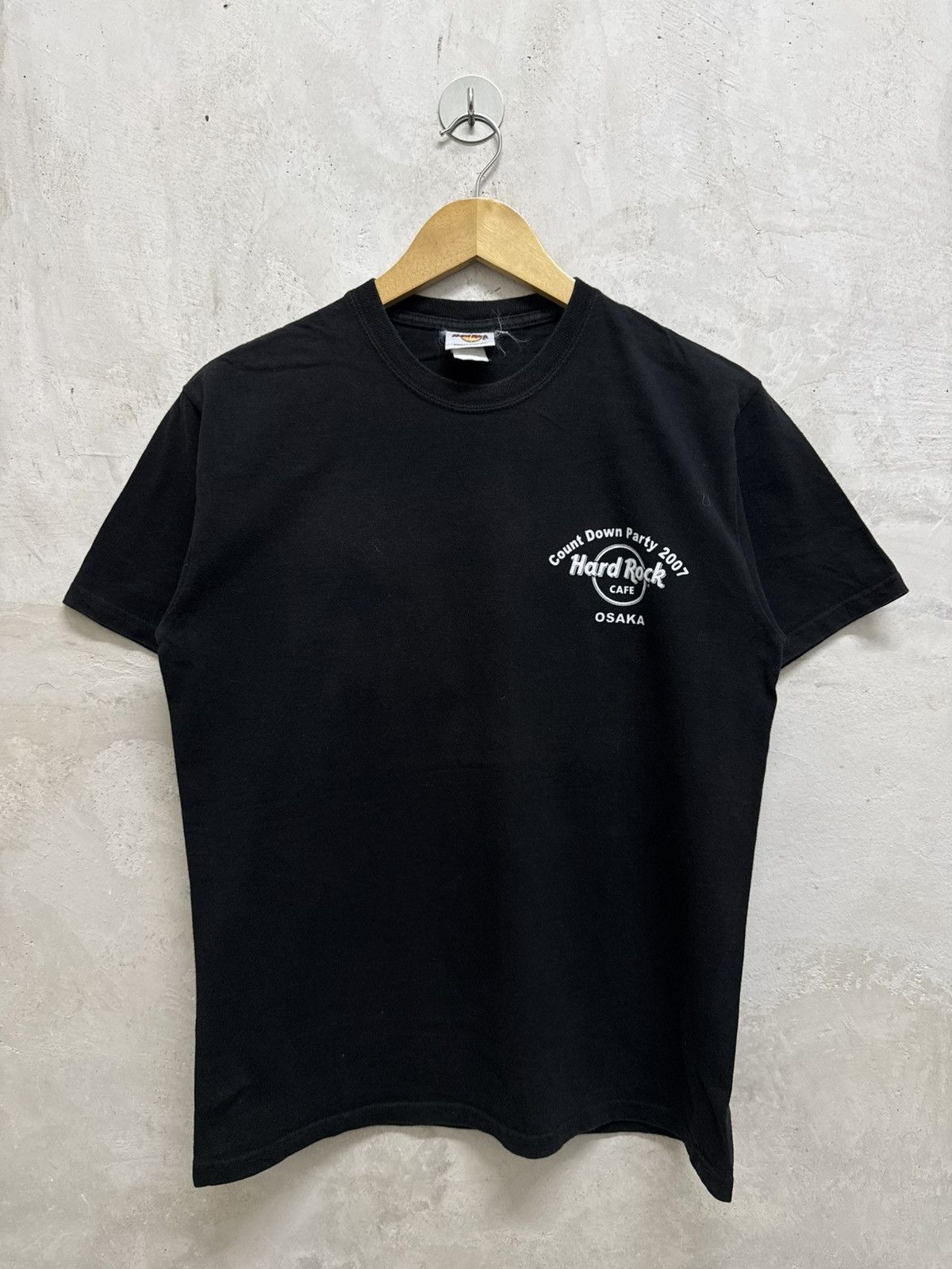 Hard Rock Cafe 2000s Hard Rock Cafe Osaka T-Shirt Size US S / EU 44-46 / 1 - 3 Thumbnail