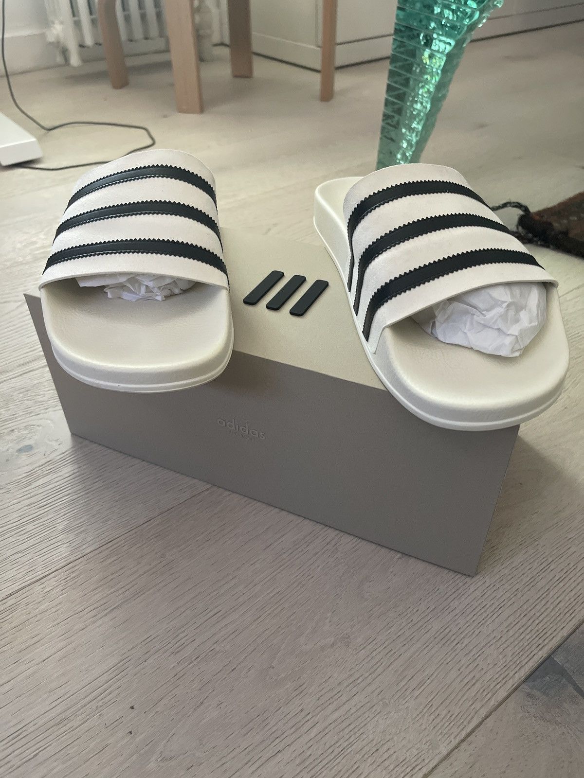 Adidas × Fear of God Size 14 Fear of God x Adidas Slides Size US 14 / EU 47 - 11 Thumbnail