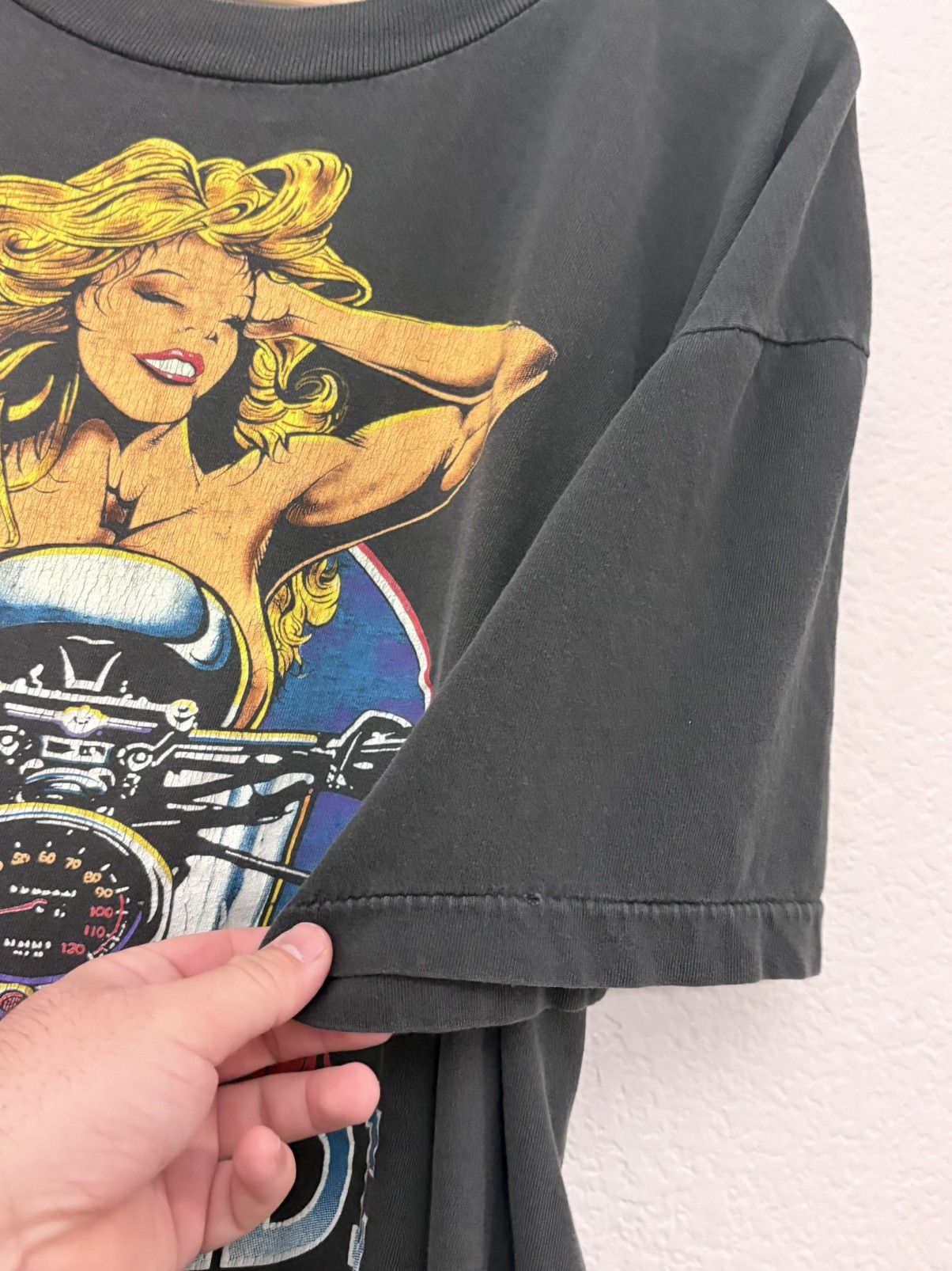 Vintage 90’s Harley Davidson Hard Ride Vintage Pin up Girl Tee Size US XL / EU 56 / 4 - 6 Thumbnail