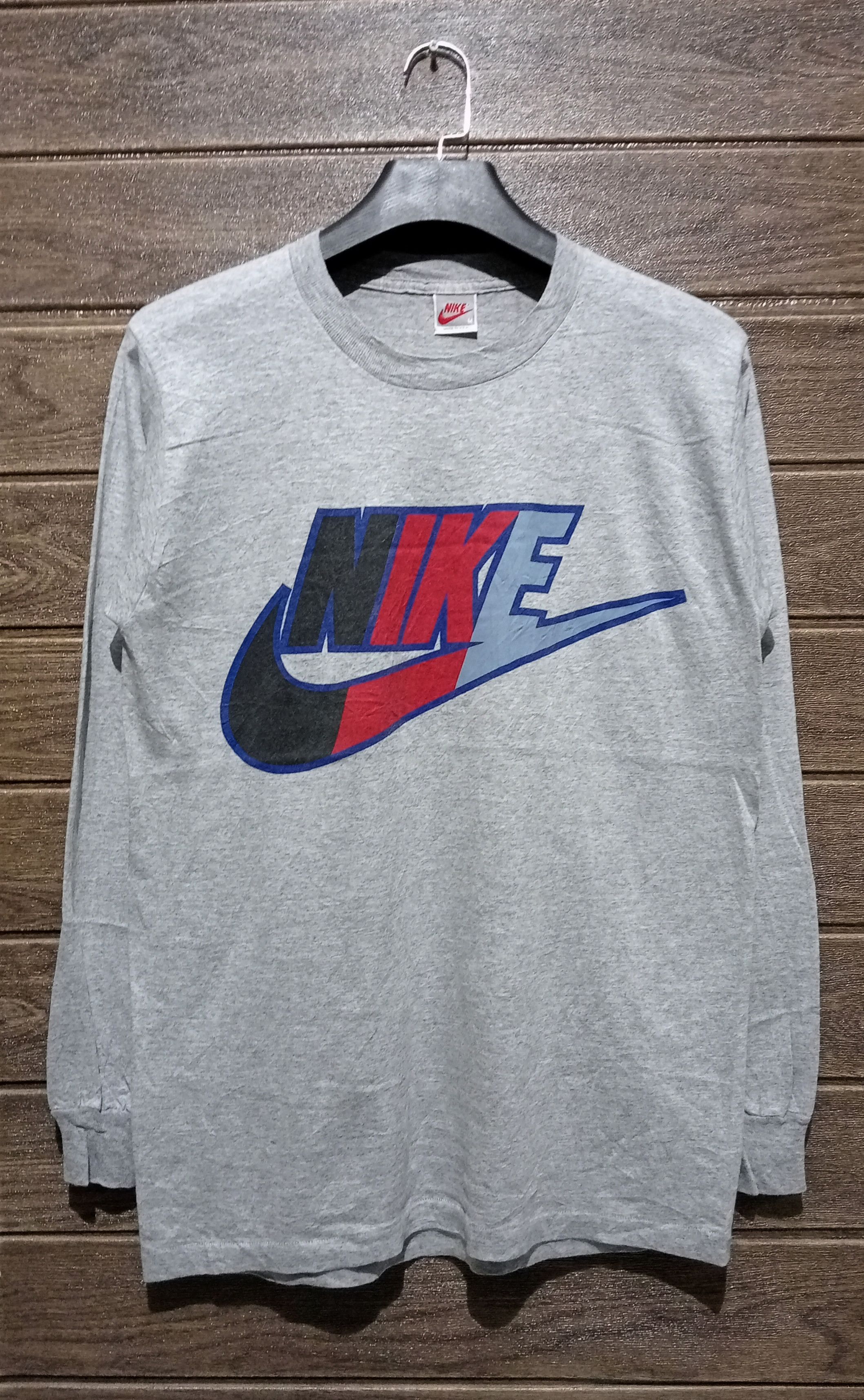 Nike Vintage '80s Nike Single Stitch Long Sleeve Tshirt USA Size US M / EU 48-50 / 2 - 1 Thumbnail