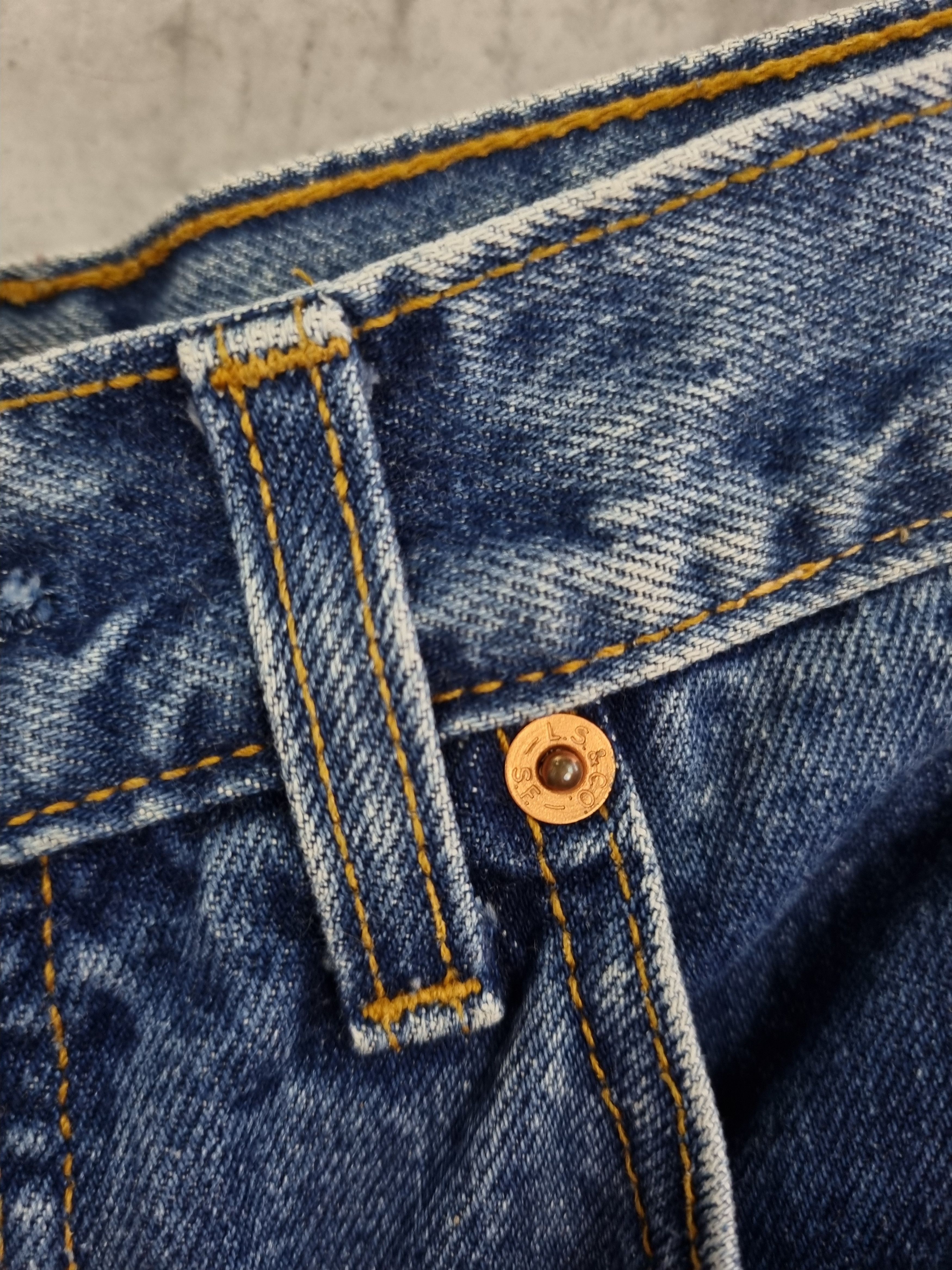 Levi's × Levi's Vintage Clothing × Vintage 95s Levi's Raw Denim Gorgeous Denim Jeans made in UK Size US 30 / EU 46 - 15 Thumbnail
