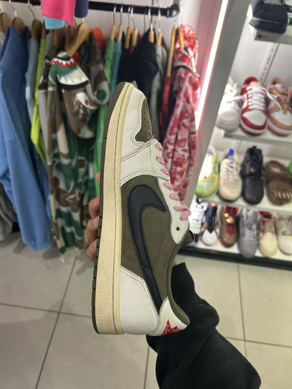 Jordan Brand × Travis Scott Jordan 1 low travis scott medium olive Size US 9 / EU 42 - 8 Thumbnail