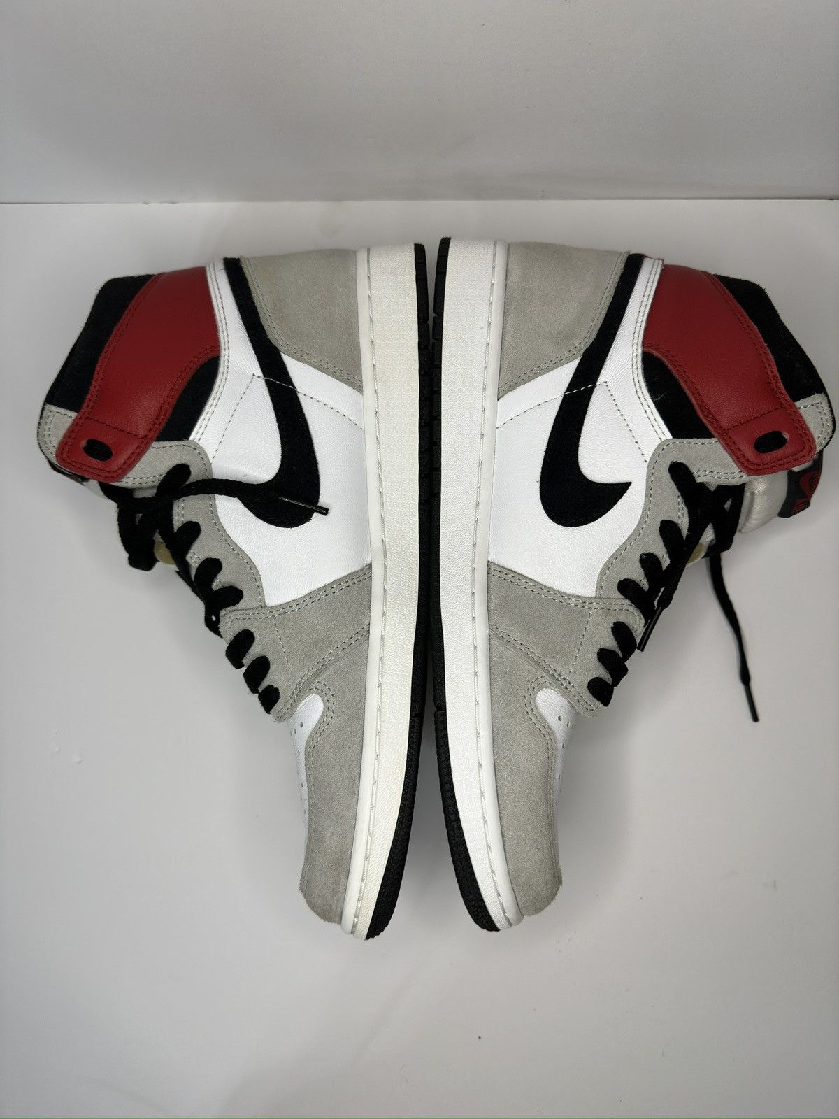 Jordan Brand × Nike Jordan Retro 1 OG “Smoke Gray” Size US 12 / EU 45 - 2 Thumbnail