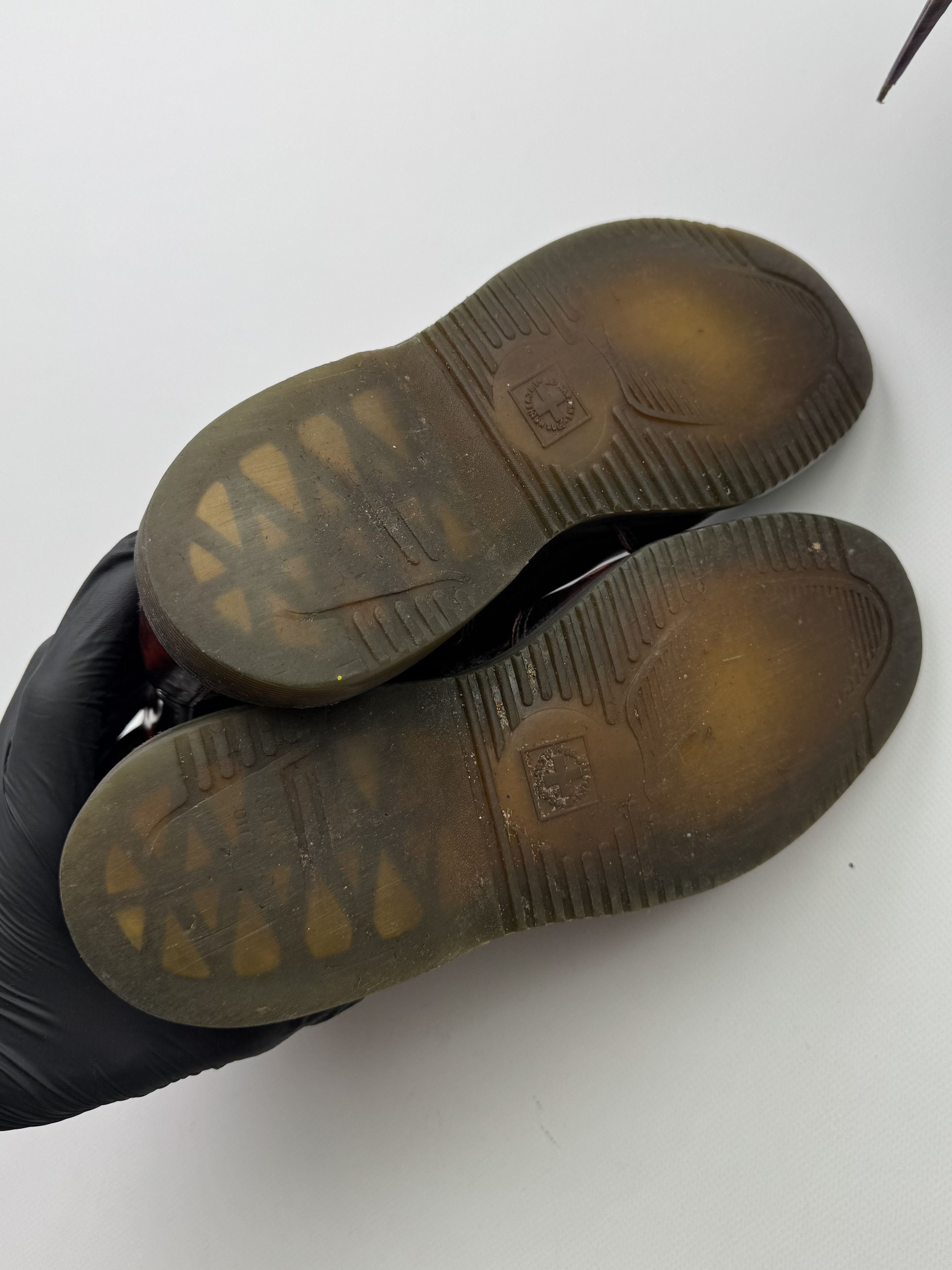 Dr. Martens Dr. Martens Vintage Thrashed Leather Boots (145) Size US 8 / IT 38 - 11 Thumbnail