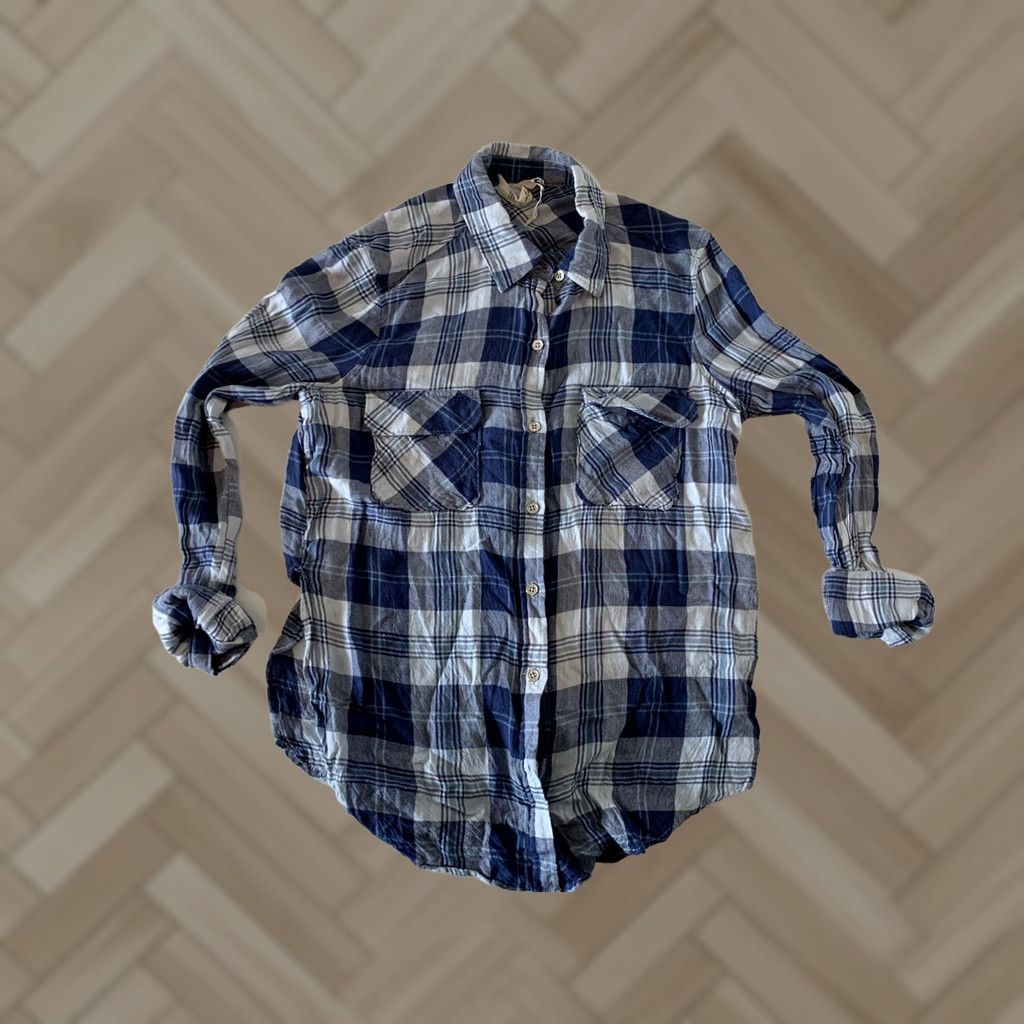 Vintage VINTAGE Seven7 Plaid Super Soft Long Sleeve Button Front Top XS Blue Women Size XS / US 0-2 / IT 36-38 - 1 Thumbnail