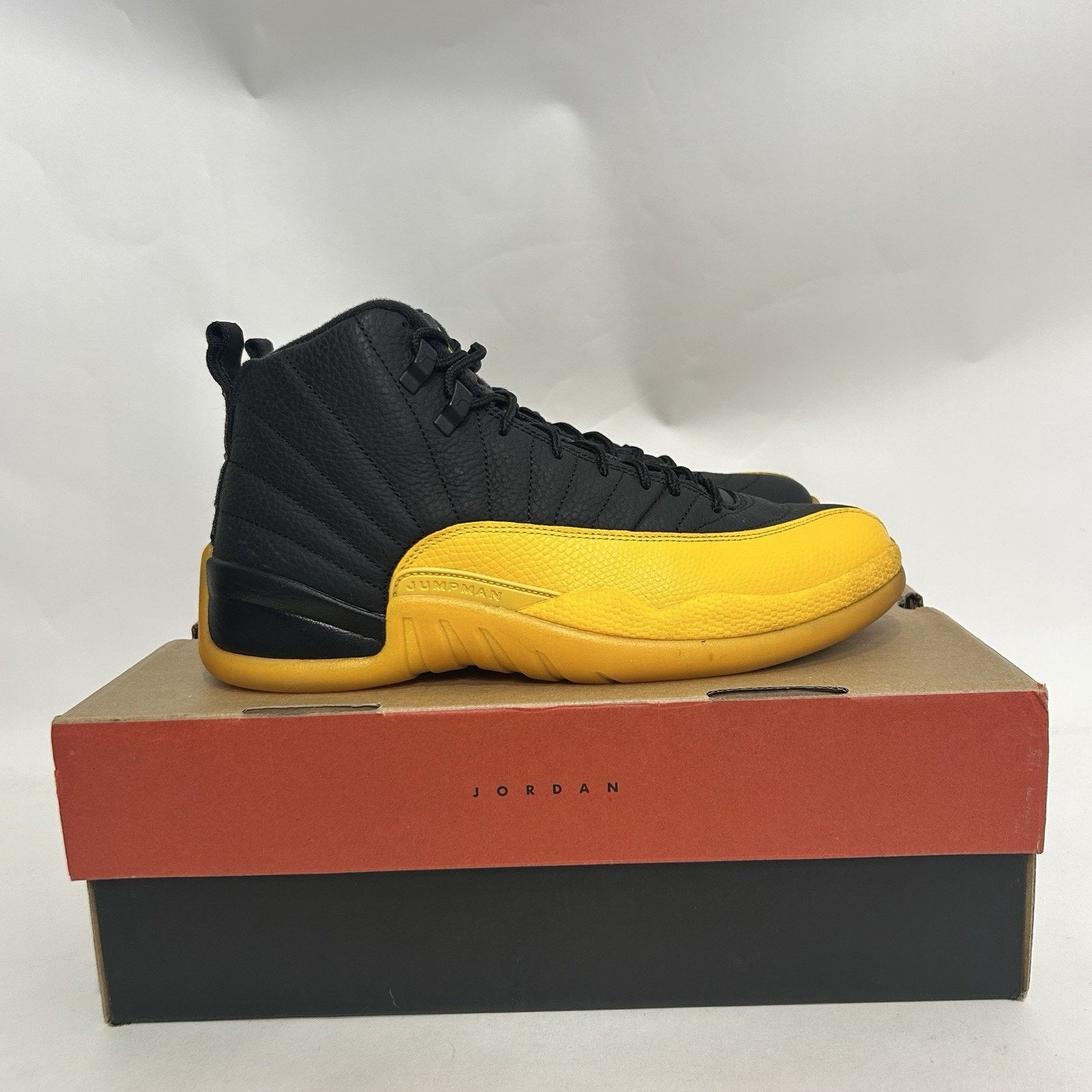 Jordan Brand Nike Air Jordan 12 Retro “University Gold/Yellow Black” Size US 9.5 / EU 42-43 - 4 Thumbnail