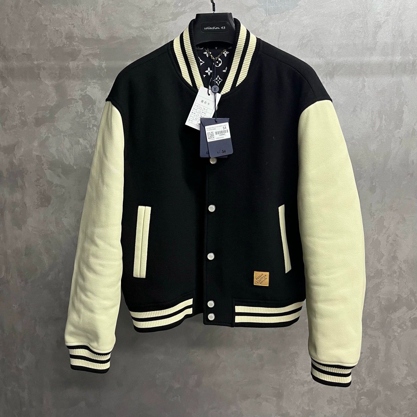 Louis Vuitton louis vuitton wool blend baseball jacket Size US L / EU 52-54 / 3 - 1 Thumbnail