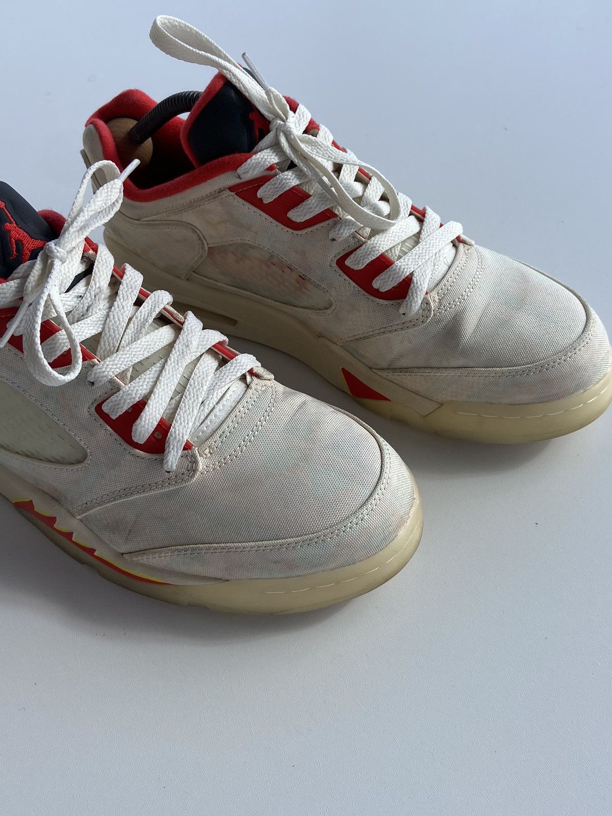 Jordan Brand Air Jordan 5 Retro Low Beige DD2240-100 Size US 9.5 / EU 42-43 - 4 Thumbnail