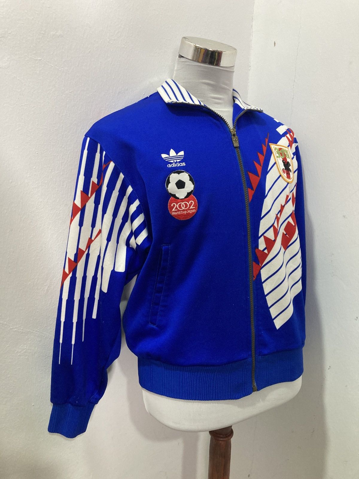 Adidas Vintage Adidas Japan 1992 Asian Cup Jacket Size US L / EU 52-54 / 3 - 5 Thumbnail