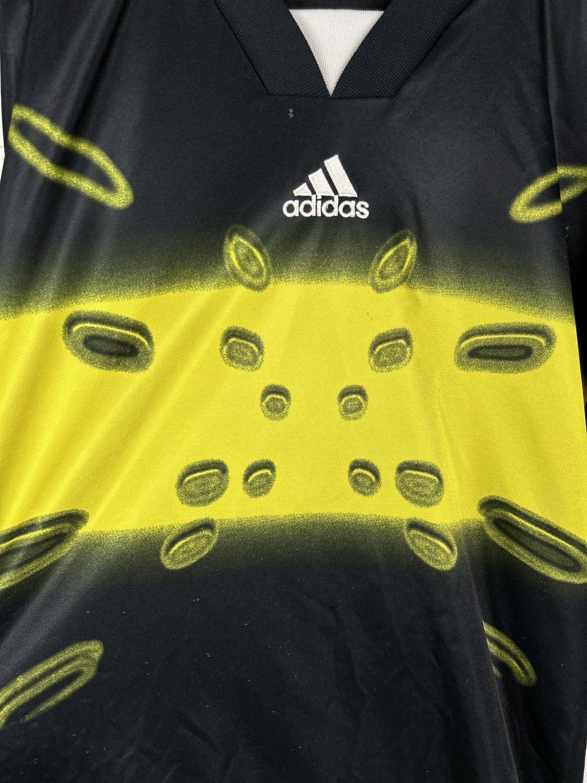 Adidas 90s Vintage 1999/00/01 Adidas GK Goalkeeper Template Jersey Size US S / EU 44-46 / 1 - 2 Thumbnail