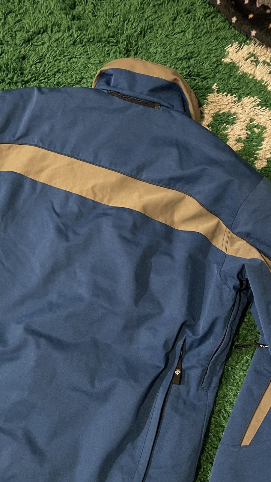 Descente Ski Jacket Size L Blue Insulated Snowboard Winter Coat Size US L / EU 52-54 / 3 - 9 Thumbnail