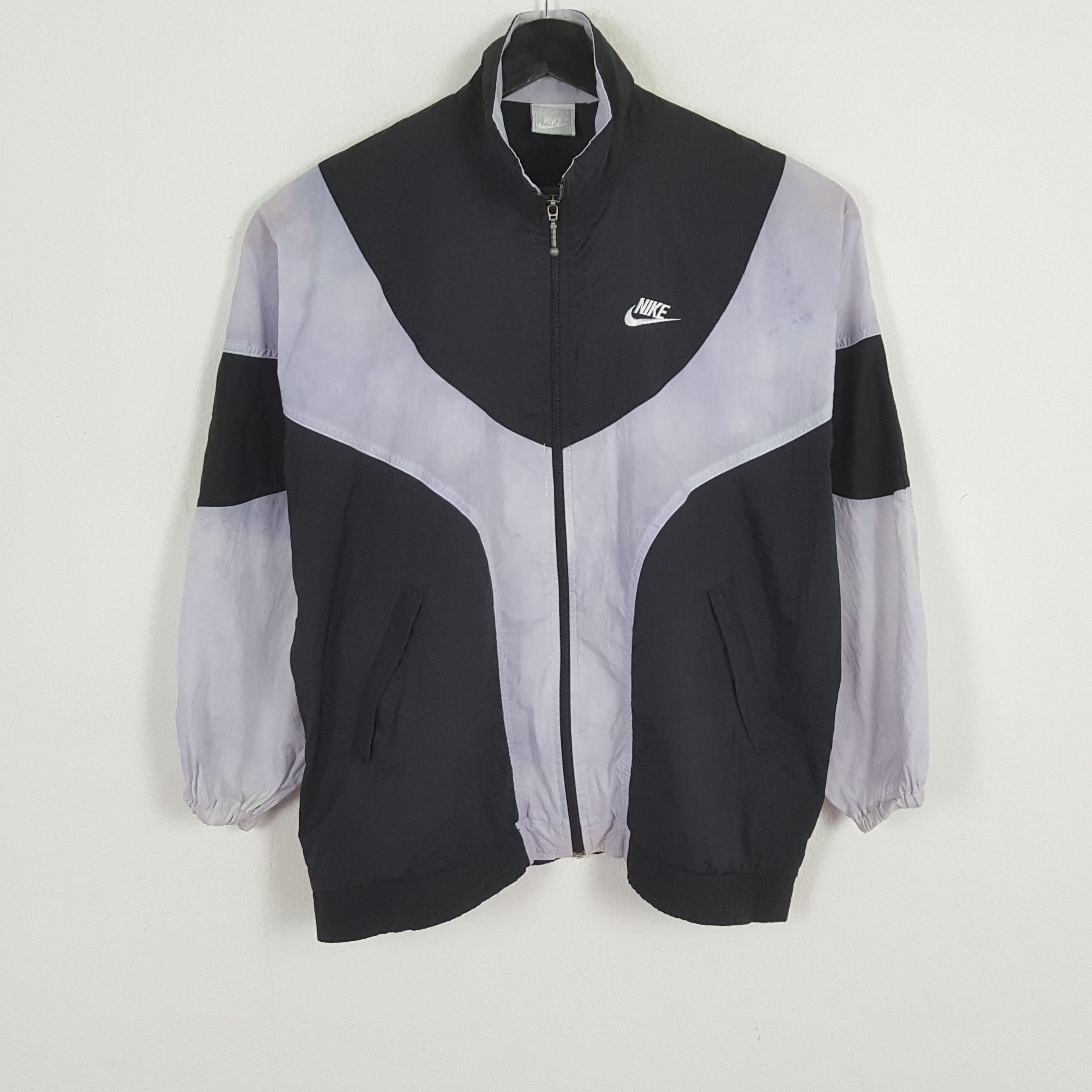 Nike × Vintage NIKE Sportswear Style Windbreaker Jacket Size US XL / EU 56 / 4 - 1 Thumbnail