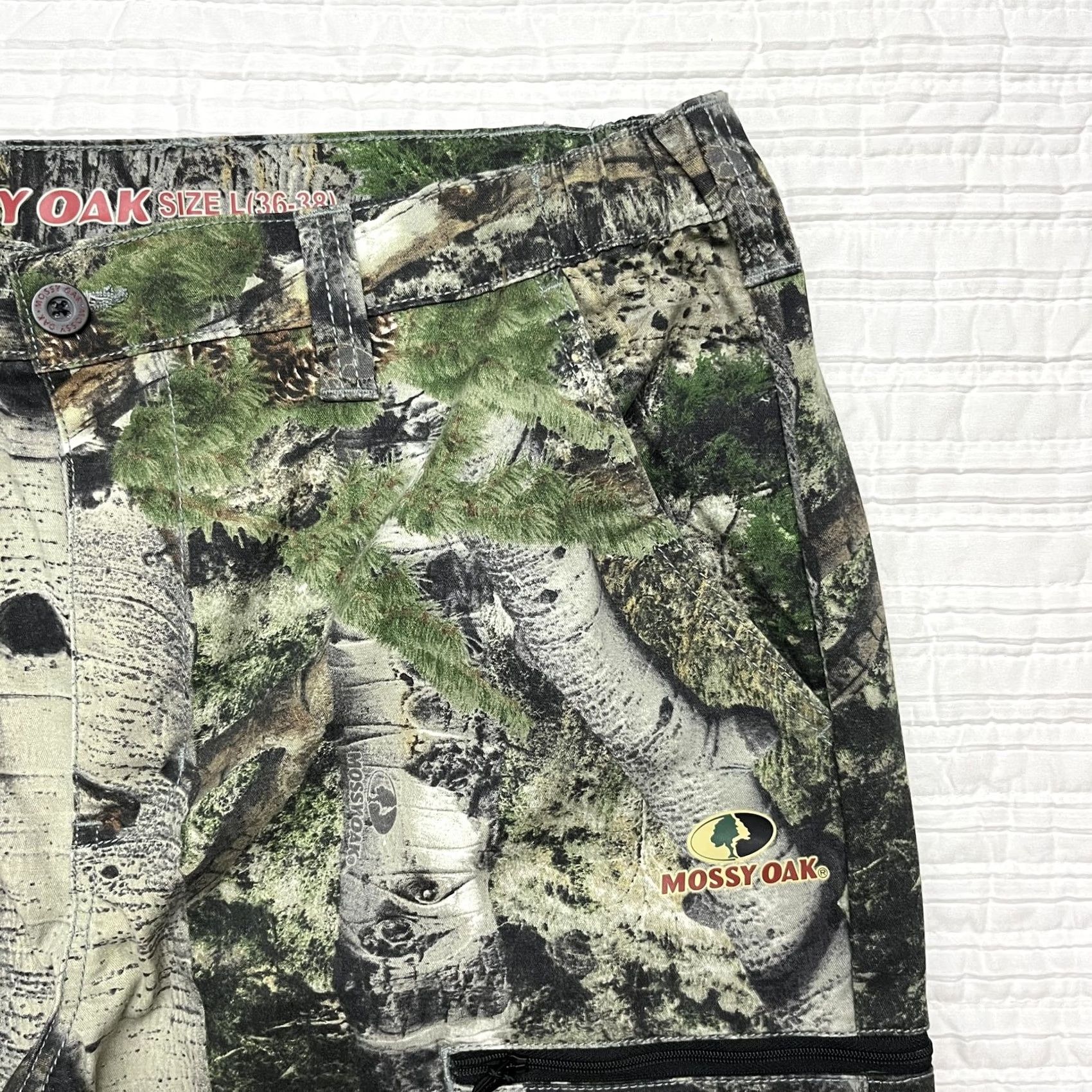 Vintage Mossy Oak Mens Cargo Pants Jeans 36x32 Camouflage Green Cotton Polyester Spandex Front Flat Cargo Pockets Regular Inseam 32" Mossy Oak Size US 33 - 2 Thumbnail