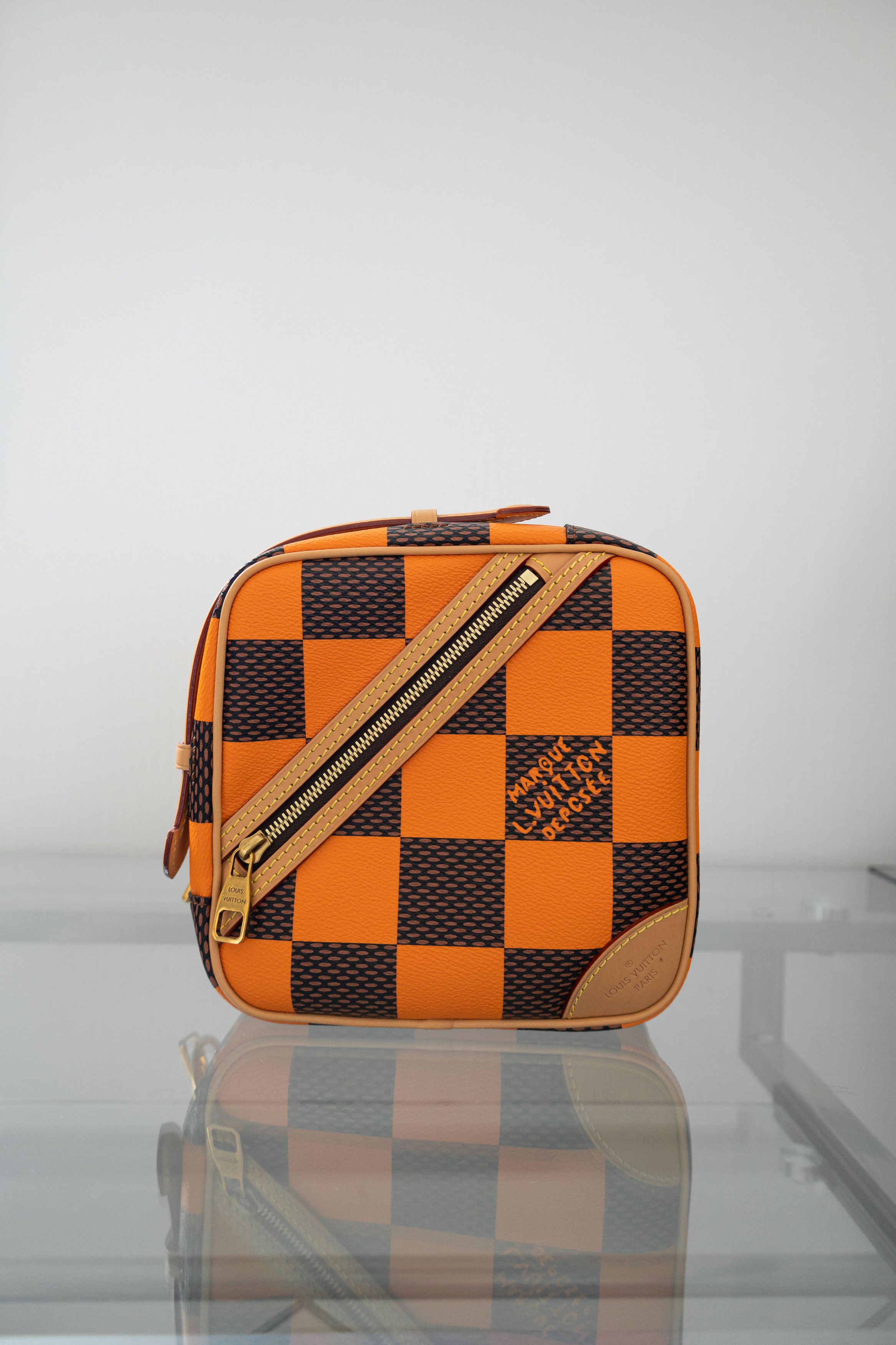 Louis Vuitton Damier Pop Chess Messenger Shoulder Bag N40548 Size ONE SIZE - 2 Thumbnail