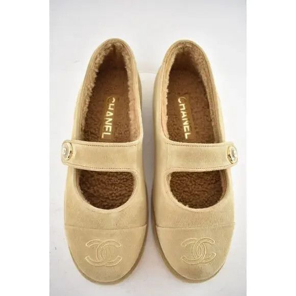 Chanel os11x0426 Shearling Fur Mary Jane Moccasin Loafers in Tan Size US 7 / IT 37 - 2 Thumbnail