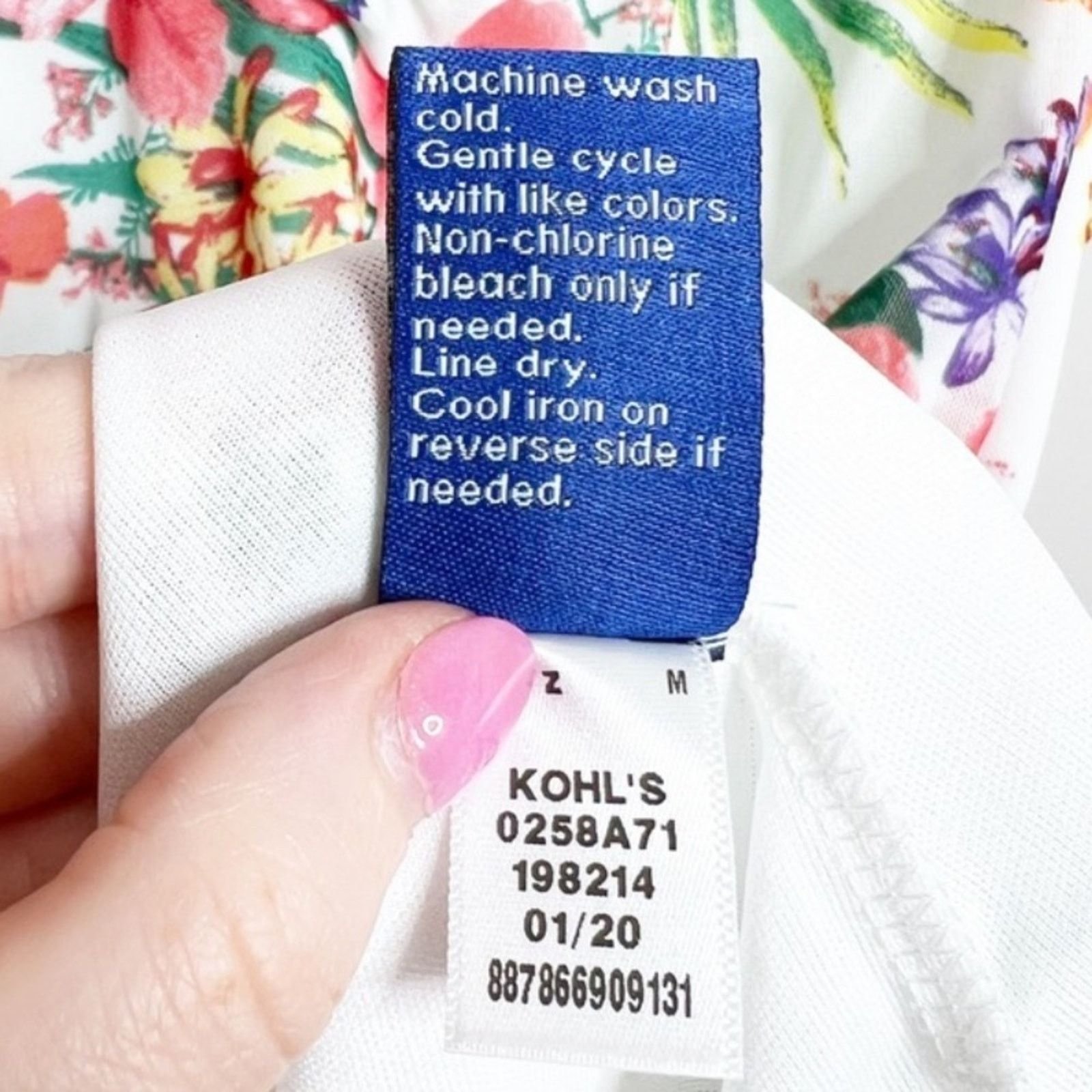 Apt. 9 New with Tag Women’s APT 9 Tropical Print Ruffle Tank Top Size M / US 6-8 / IT 42-44 - 15 Thumbnail