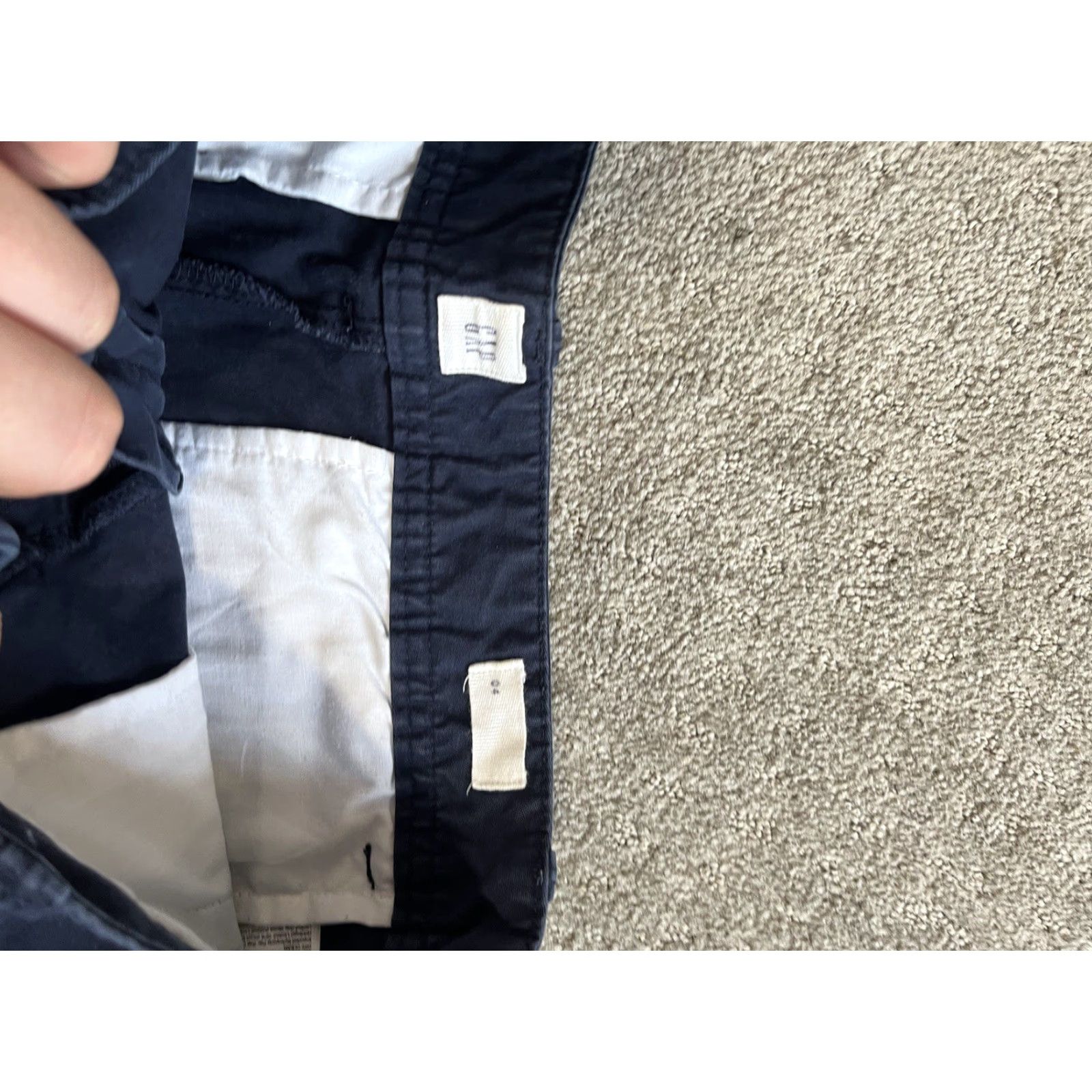 Gap VINTAGE Gap Navy Blue 3” Mid Rise Chino Shorts Women’s Size 04 Size 27" / US 4 / IT 40 - 3 Thumbnail