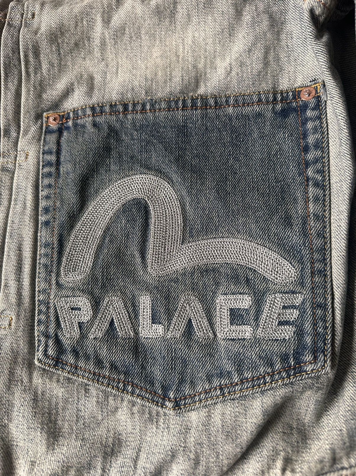 Evisu × Palace Palace x Evisu Dice Denim Jacket - Stones Wash (SS26) - NEW Size US L / EU 52-54 / 3 - 3 Thumbnail