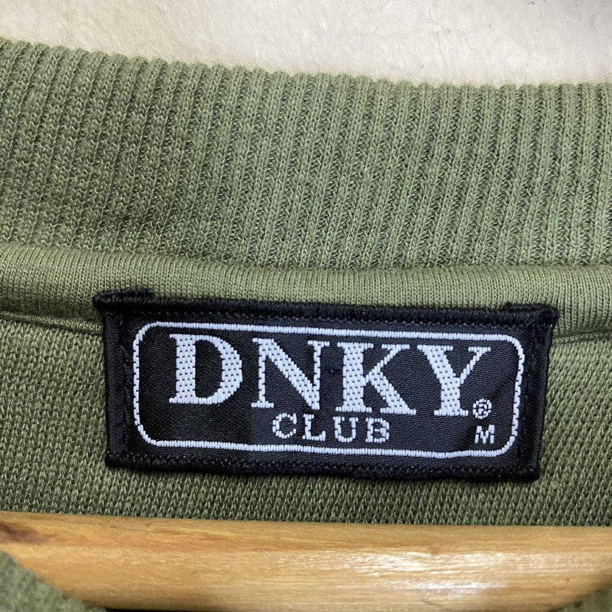 DKNY Vintage DKNY Big Back Logo Crewneck Sweatshirt Size US M / EU 48-50 / 2 - 8 Thumbnail