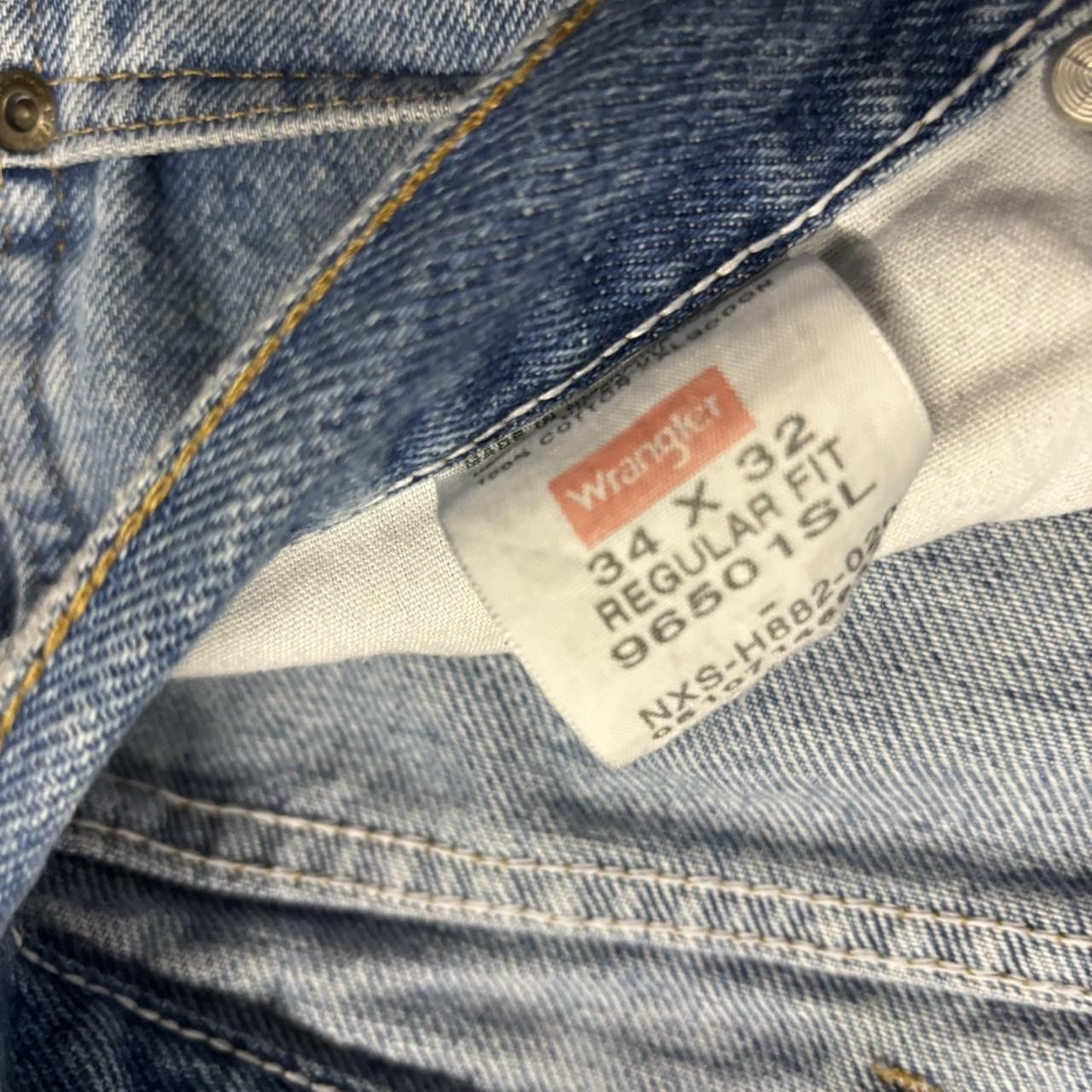 Japanese Brand × Vintage Crazy Vintage Y2K/2000s Light Wash Essential Denim Jeans! Size US 34 / EU 50 - 8 Thumbnail