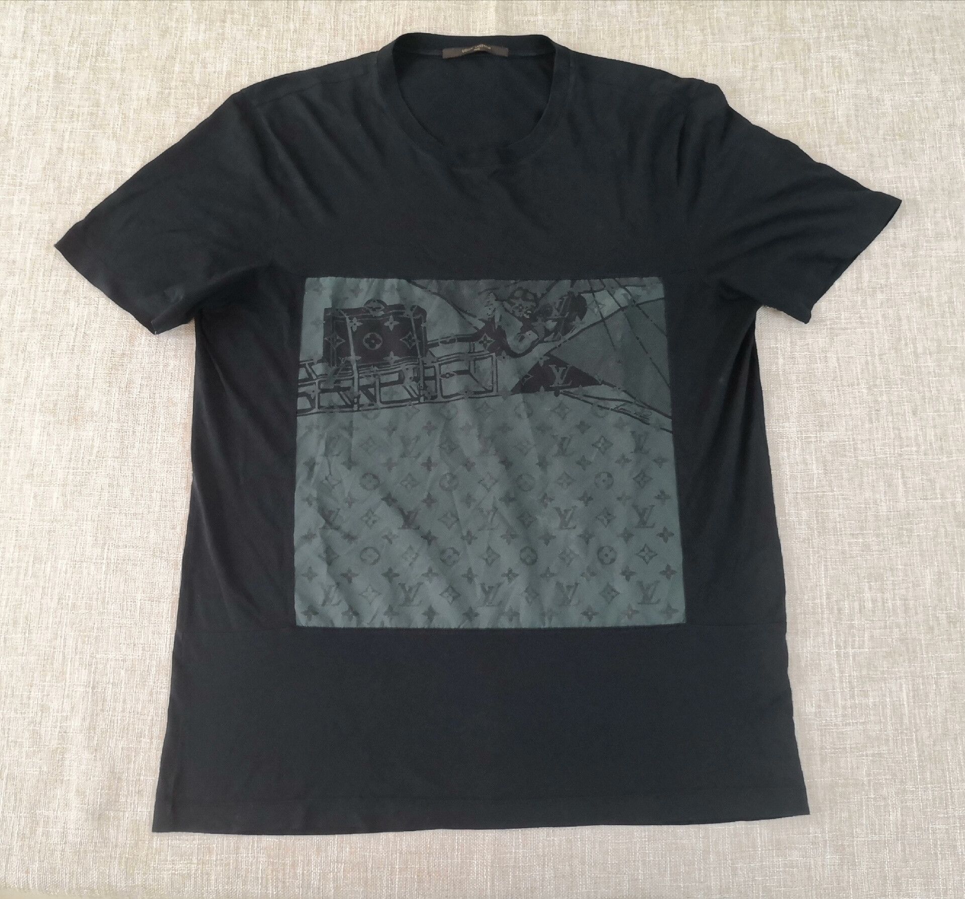 Louis Vuitton Men's Short Sleeve T-Shirt