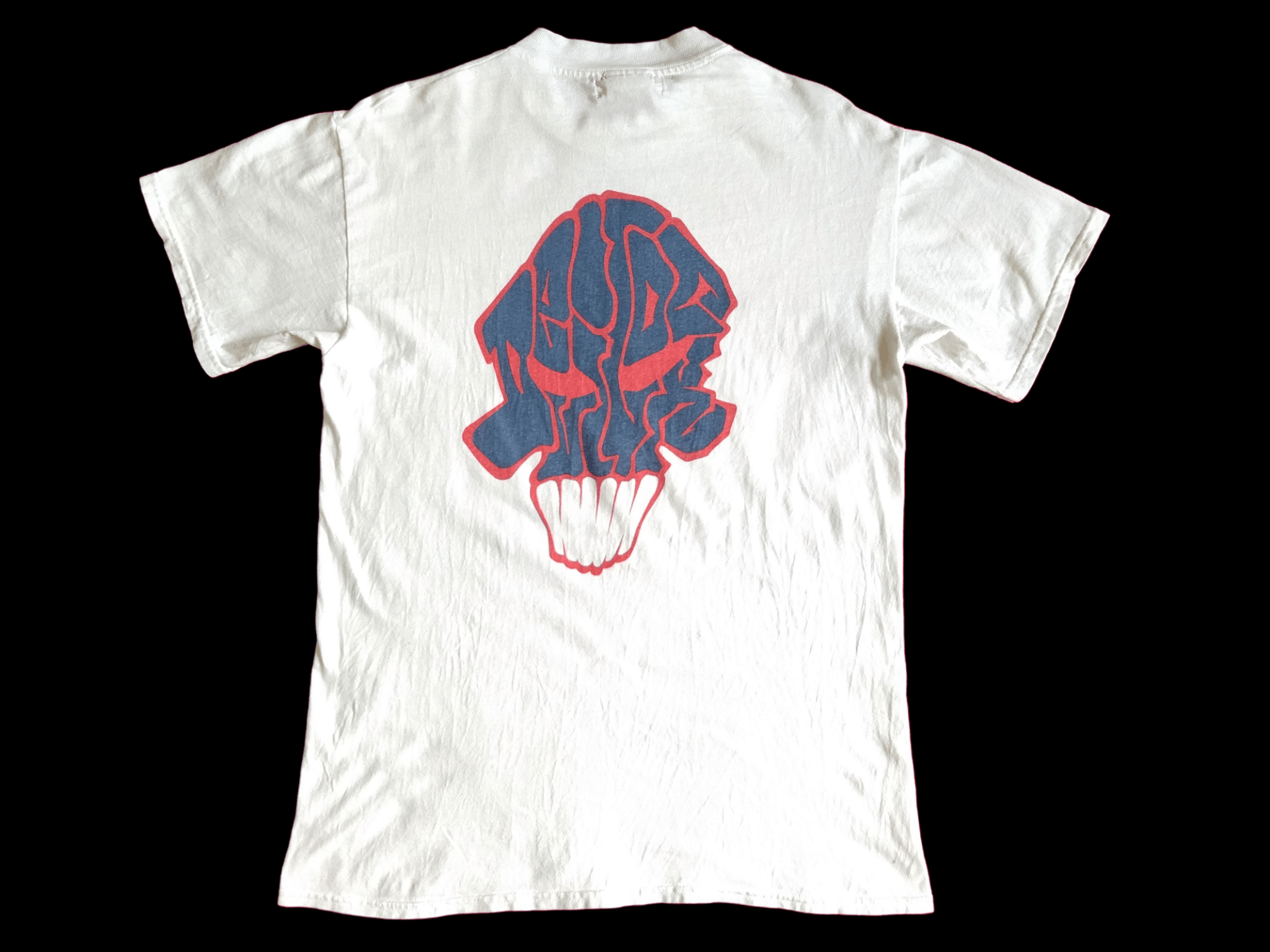 image of Vintage 90's Devilock Classic Skull Logo Print T-Shirt in White, Men's (Size Medium)