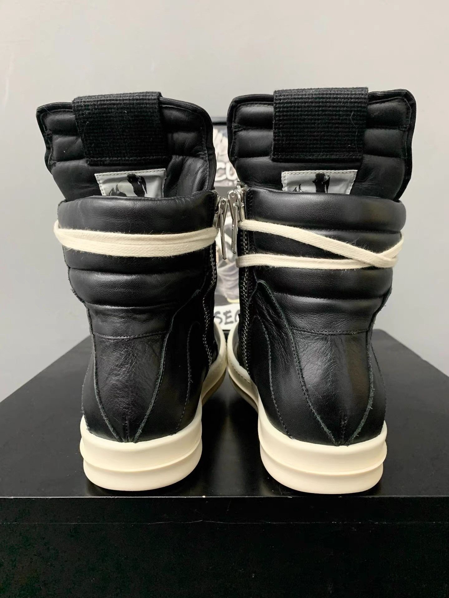 Rick Owens Rick Owens Mainline Sole Leather Inverted Triangle K34 Size US 6 / IT 36 - 7 Thumbnail