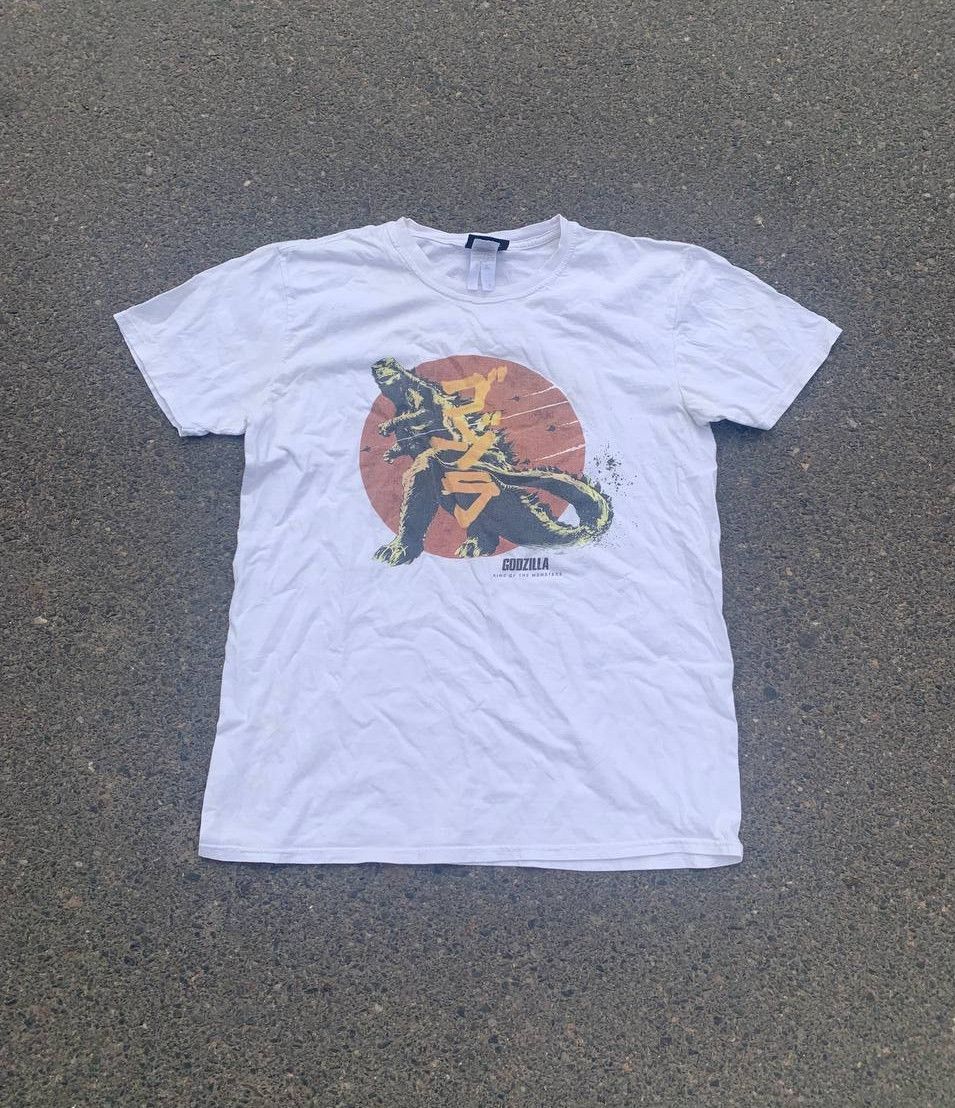 Band Tees × Gildan Godzila rare tee 14s Size US L / EU 52-54 / 3 - 1 Thumbnail