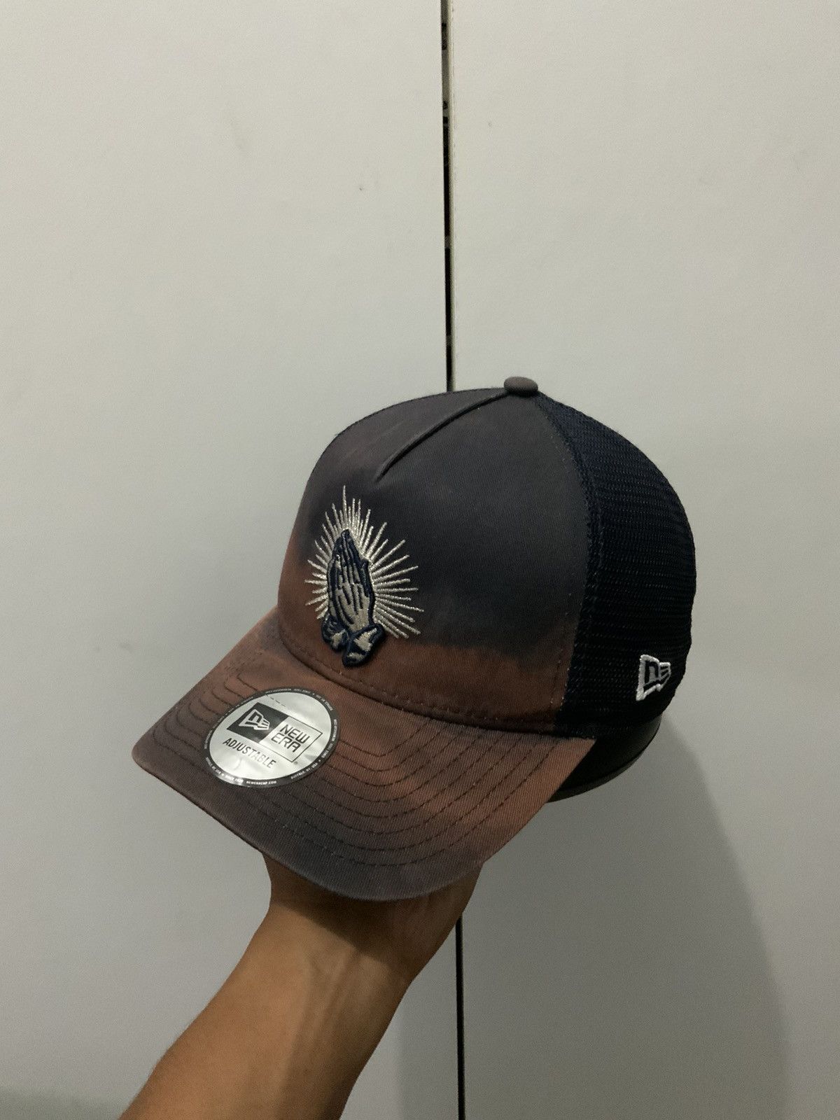 New Era New Era Fade Trucker Hat Size ONE SIZE - 1 Thumbnail