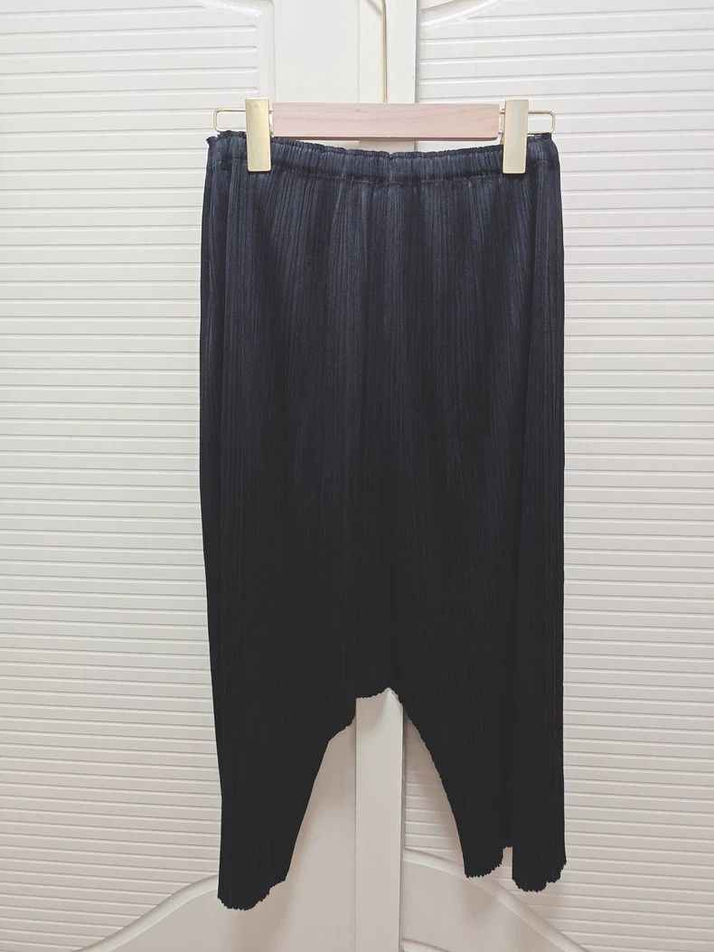 Issey Miyake issey miyake size:1 Seven-inch low-crotch pants Size US 27 - 2 Thumbnail