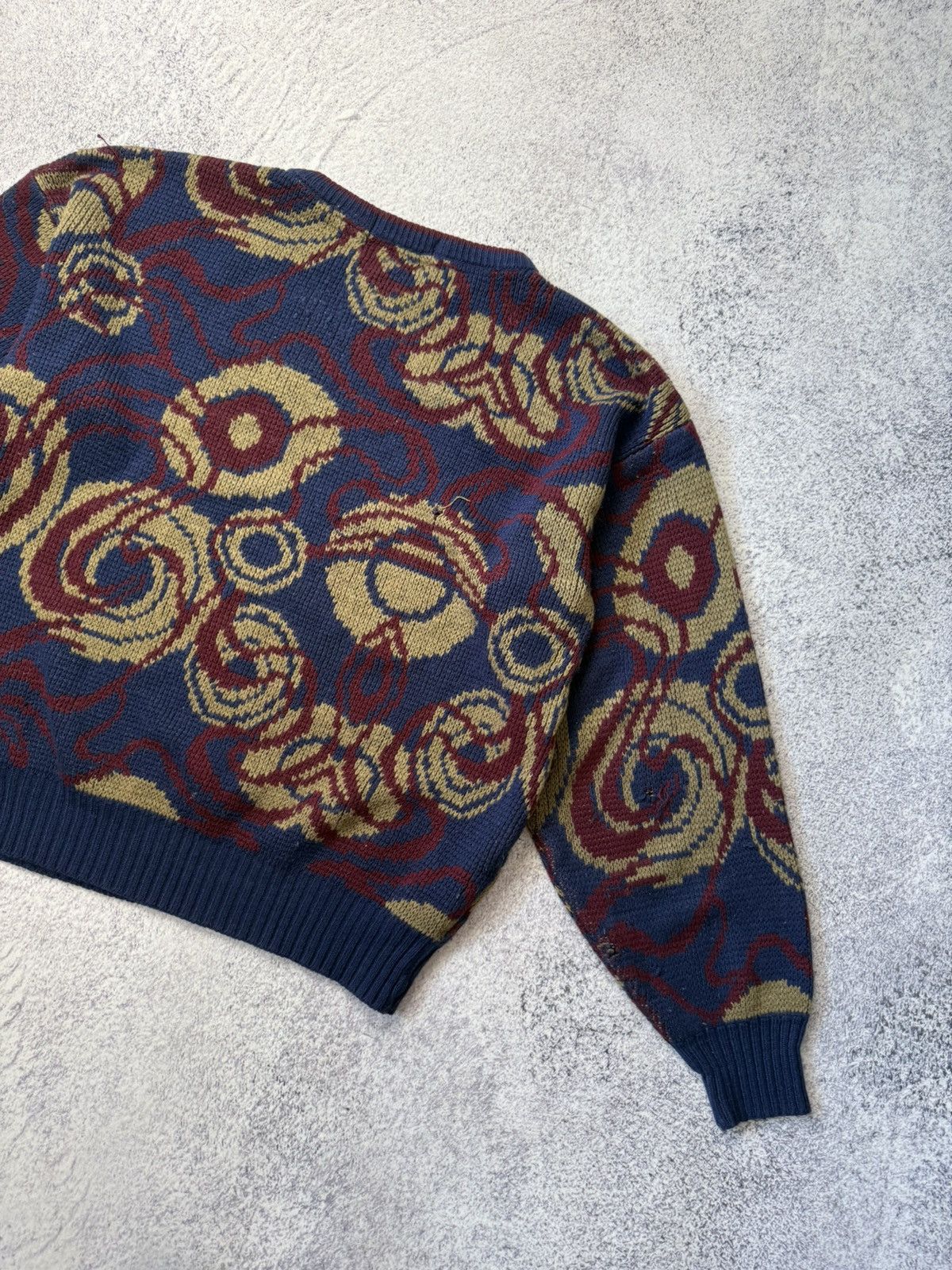 Japanese Brand VINTAGE Uniform Code Mens Crew Neck Geometric Sweater Y2K Size US L / EU 52-54 / 3 - 18 Thumbnail