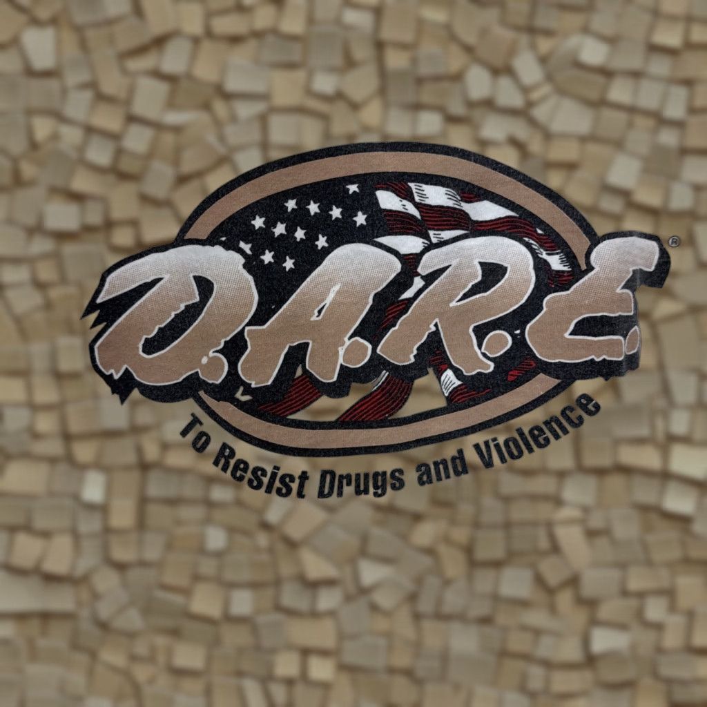 Fruit Of The Loom VINTAGE DARE T-Shirt USA Flag Graphic Print 90s Beige Adult Large Mens Size US L / EU 52-54 / 3 - 1 Thumbnail