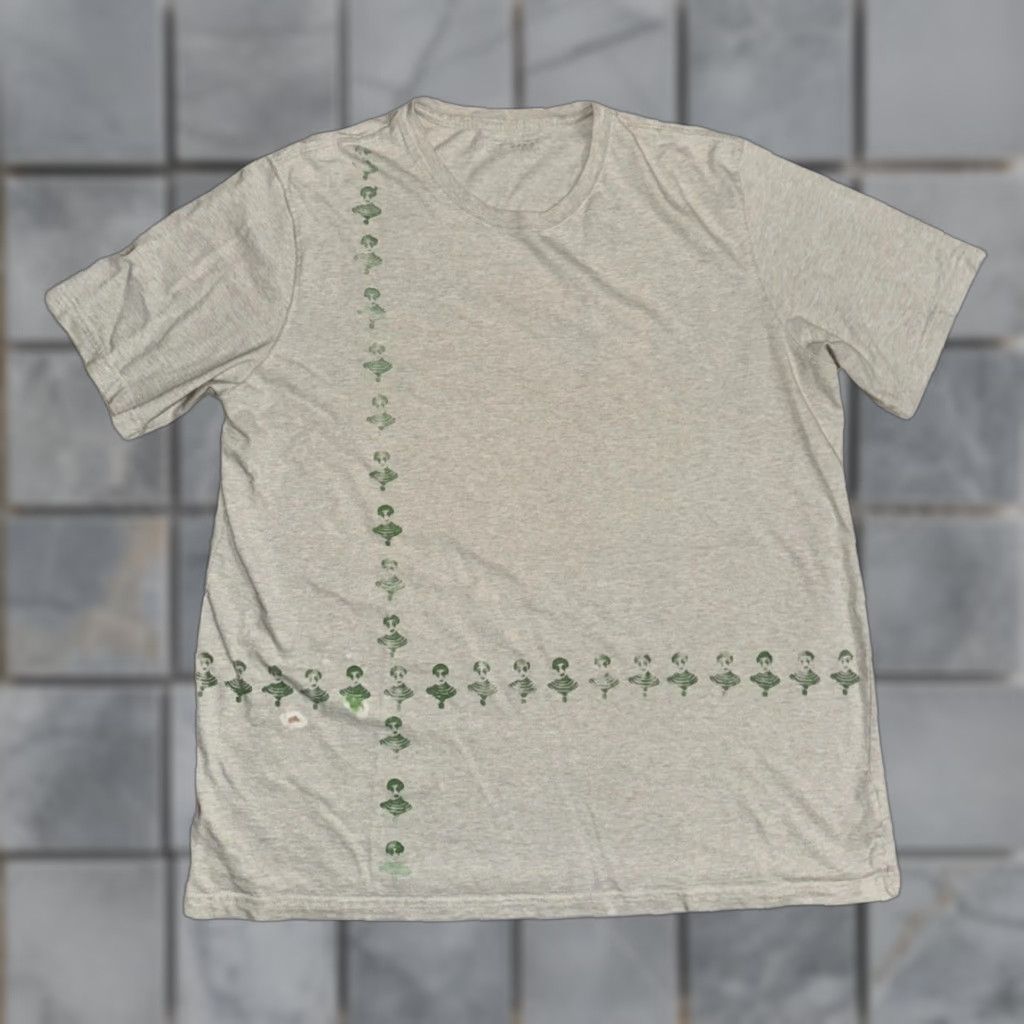 Vintage VINTAGE Abstract T-Shirt Gray XL Graphic Print Bust Art 90s Punk Retro Minimal Men Mens Shirt Short Sleeve Crew Neck Cotton Abstract Size US XL / EU 56 / 4 - 1 Thumbnail