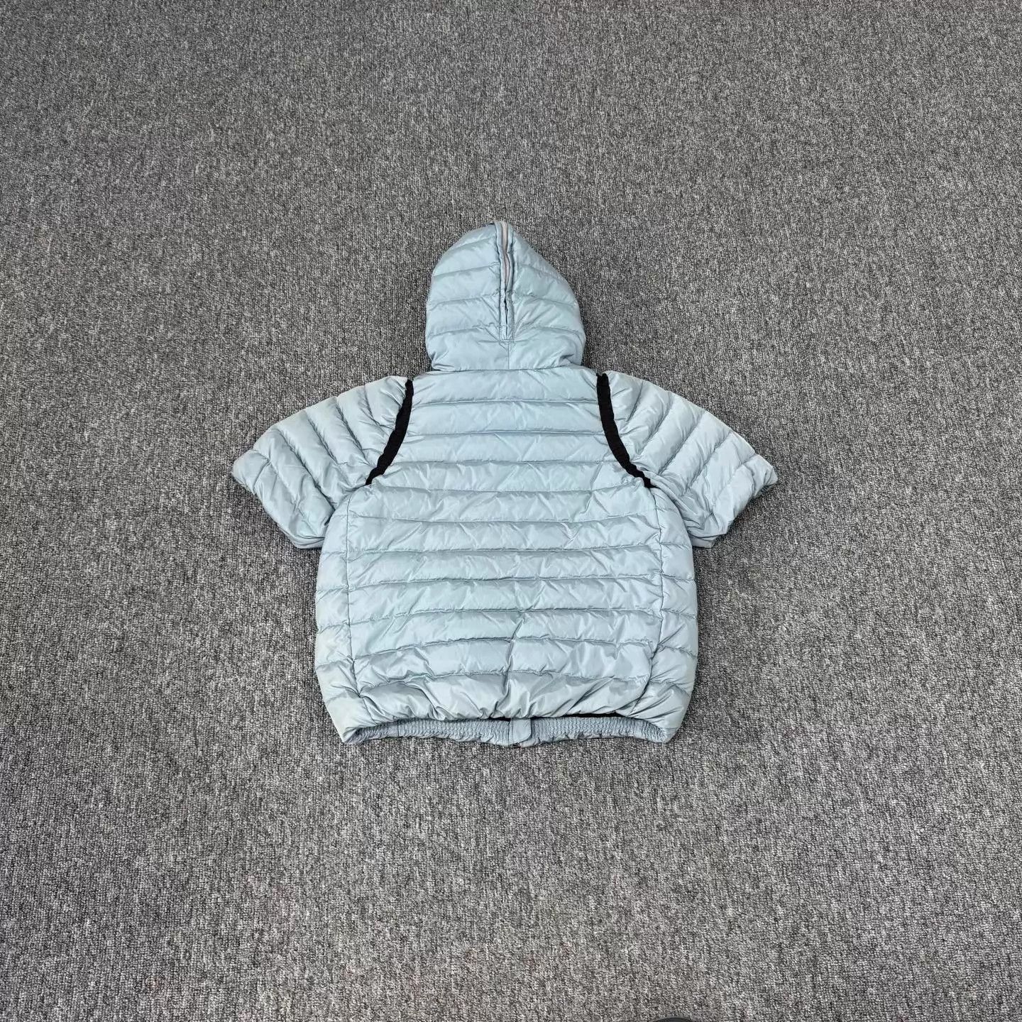 Miu Miu MIU MIU Light Blue Short Hooded Puffer Detachable Sleeves 40 Size S / US 4 / IT 40 - 2 Thumbnail