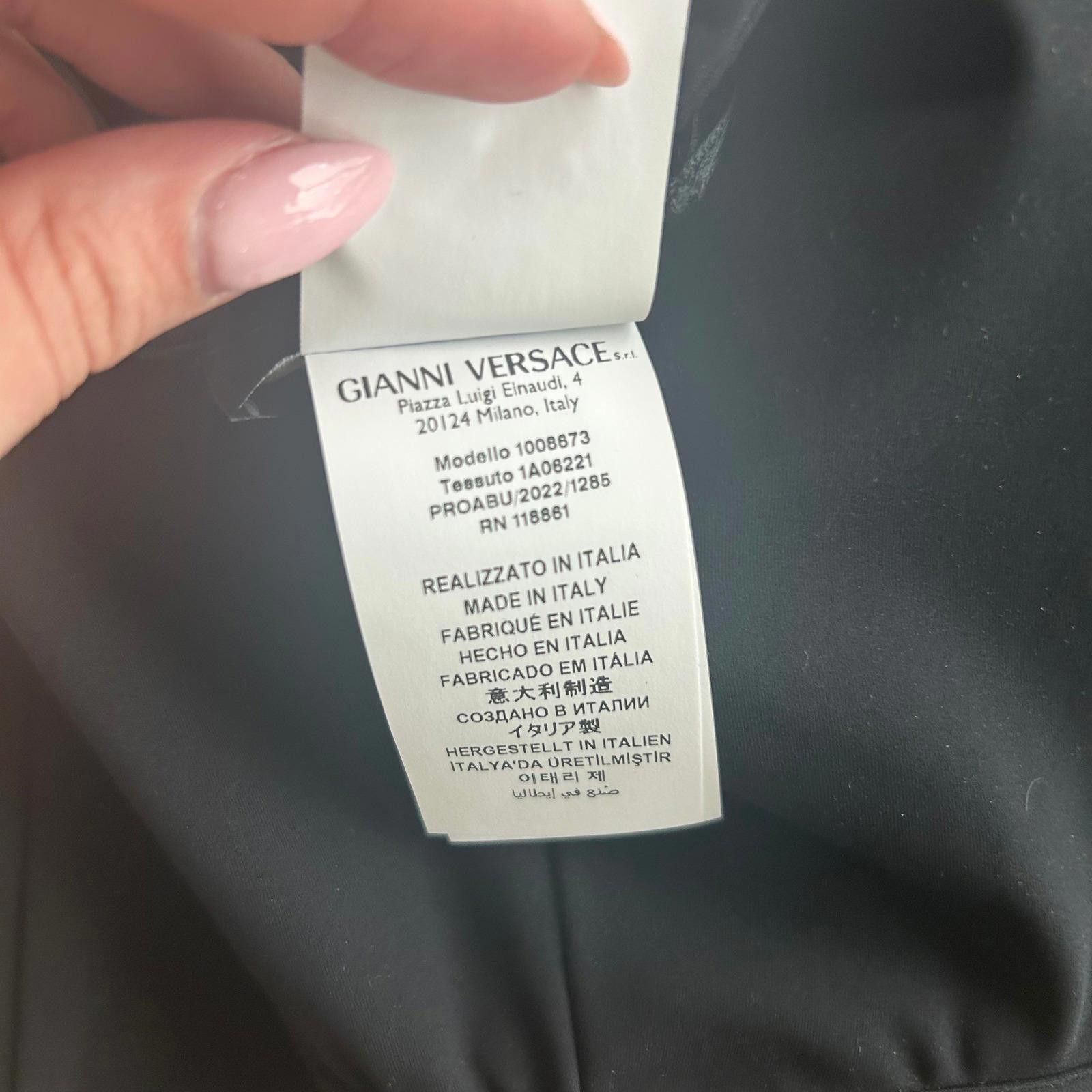 Versace Versace Black Long Sleeve Crop Top Size S Size S / US 4 / IT 40 - 8 Thumbnail
