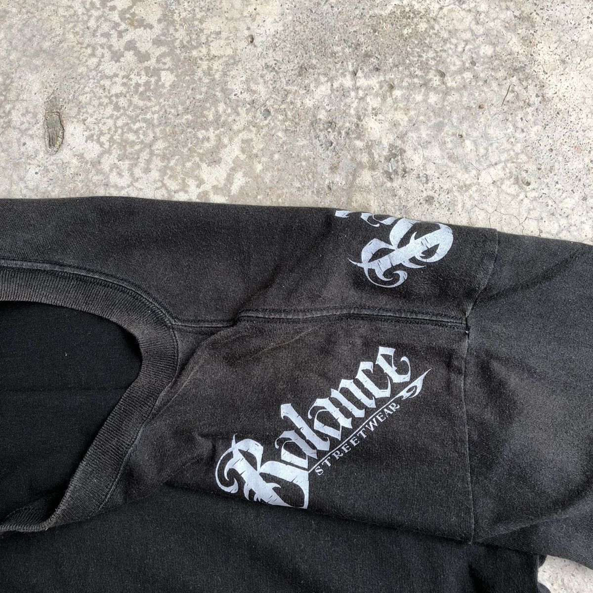 Welcome Skateboards 🔥Trash🔥Balance Streetwear Spellout Sun Faded Skate Tee Size US XL / EU 56 / 4 - 7 Thumbnail