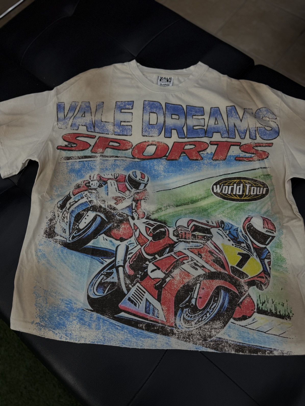 Vale Valley White World Tour Racing Tee Size XL (NEW) Size US XL / EU 56 / 4 - 3 Thumbnail