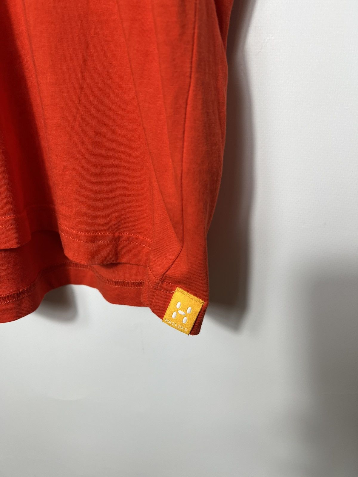 Haglofs Vintage streetwear outdoor Tracking Haglofs Apex Hiking Tee Size US M / EU 48-50 / 2 - 4 Thumbnail