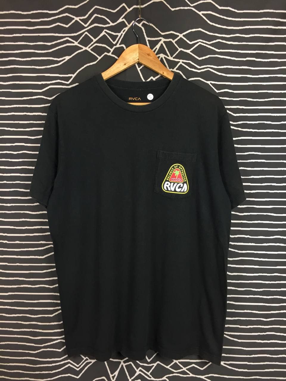 RVCA RVCA Balance of Opposites Skate Surf Pocket Tee Size US M / EU 48-50 / 2 - 1 Thumbnail