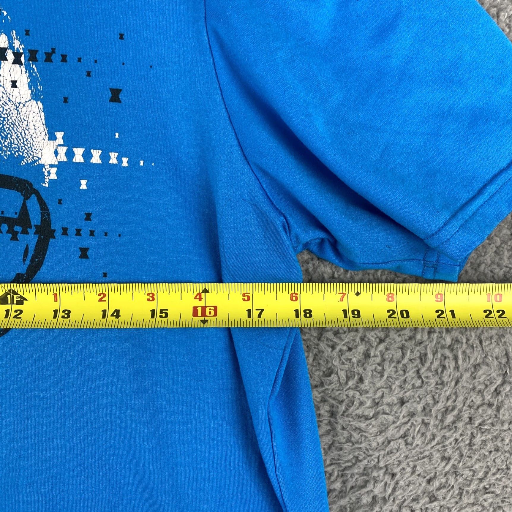 Under Armour Under Armour Loose Heatgear Athletic Blue Pullover T-Shirt Men's M / 44-33 Color Blue Short Sleeve Regular Fit Sports Performance Shirt Size US M / EU 48-50 / 2 - 5 Thumbnail