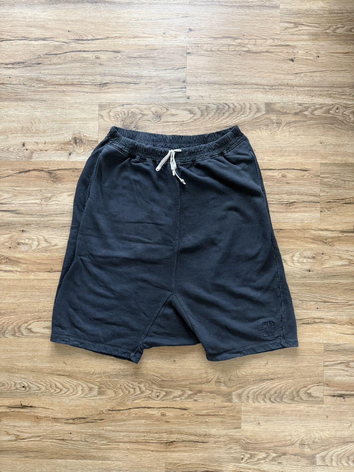 Rick Owens Rick Owens Pod Shorts – Black Size US 34 / EU 50 - 1 Thumbnail