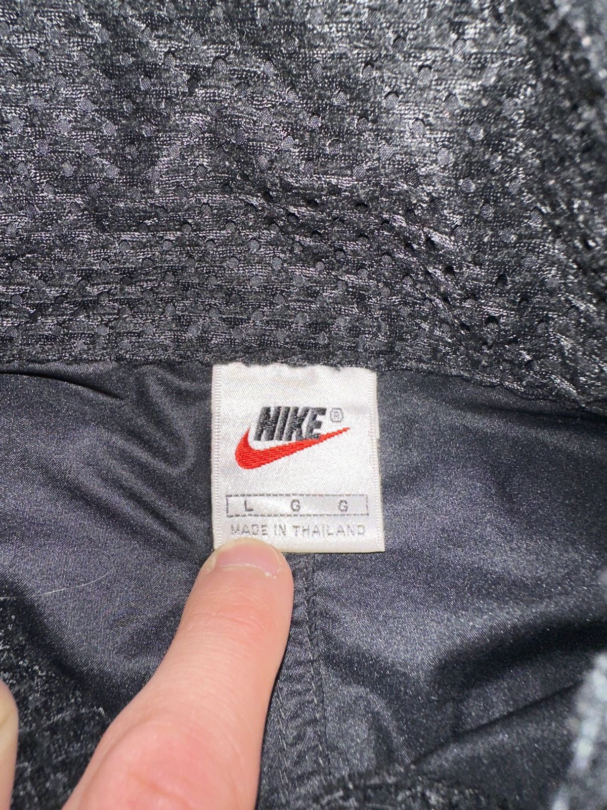 Nike Vintage nike track jacket size Large Size US L / EU 52-54 / 3 - 4 Thumbnail