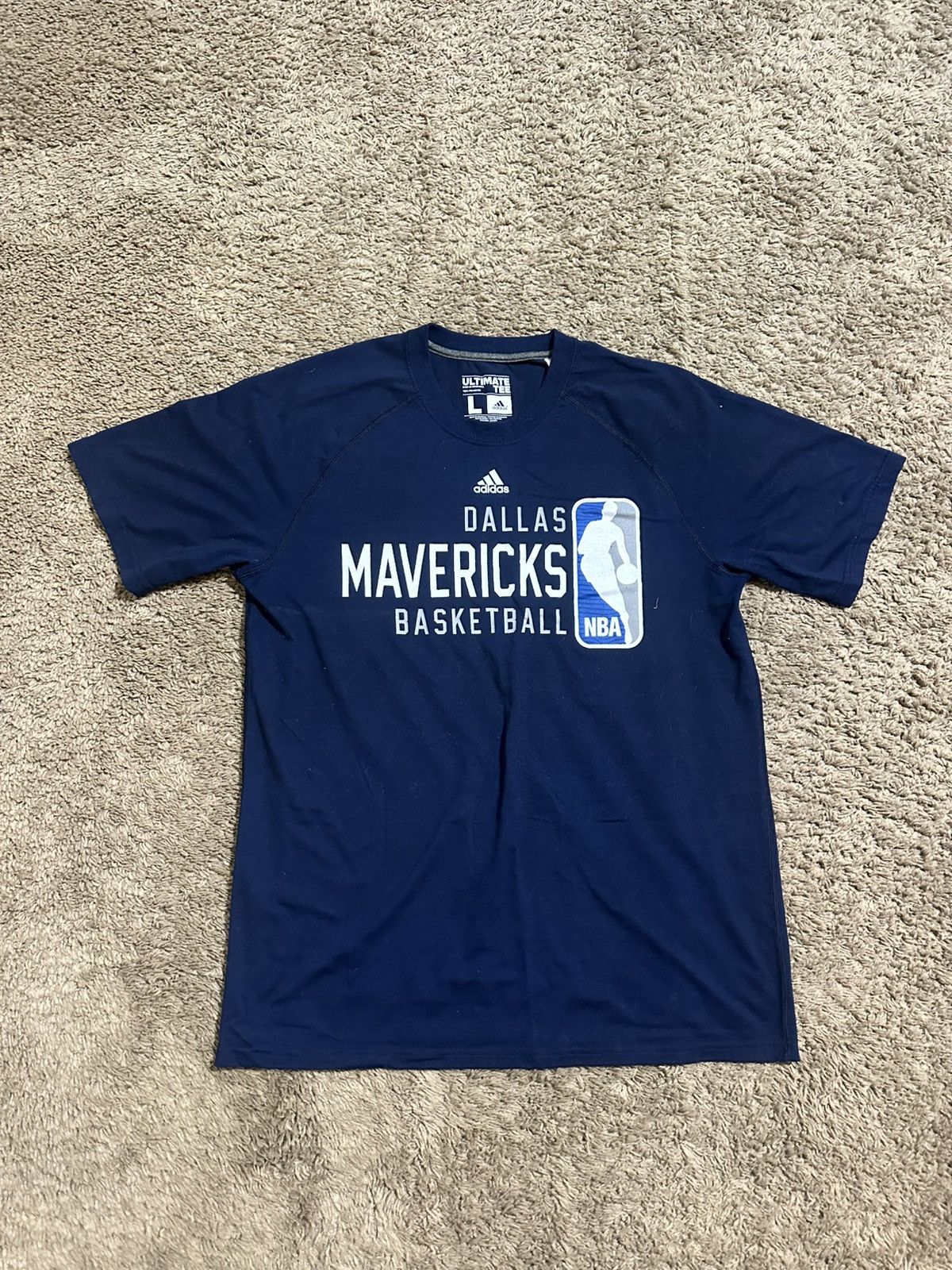 NCAA Vintage NBA Adidas Dallas Mavericks shirt 00s size large Size US L / EU 52-54 / 3 - 1 Thumbnail