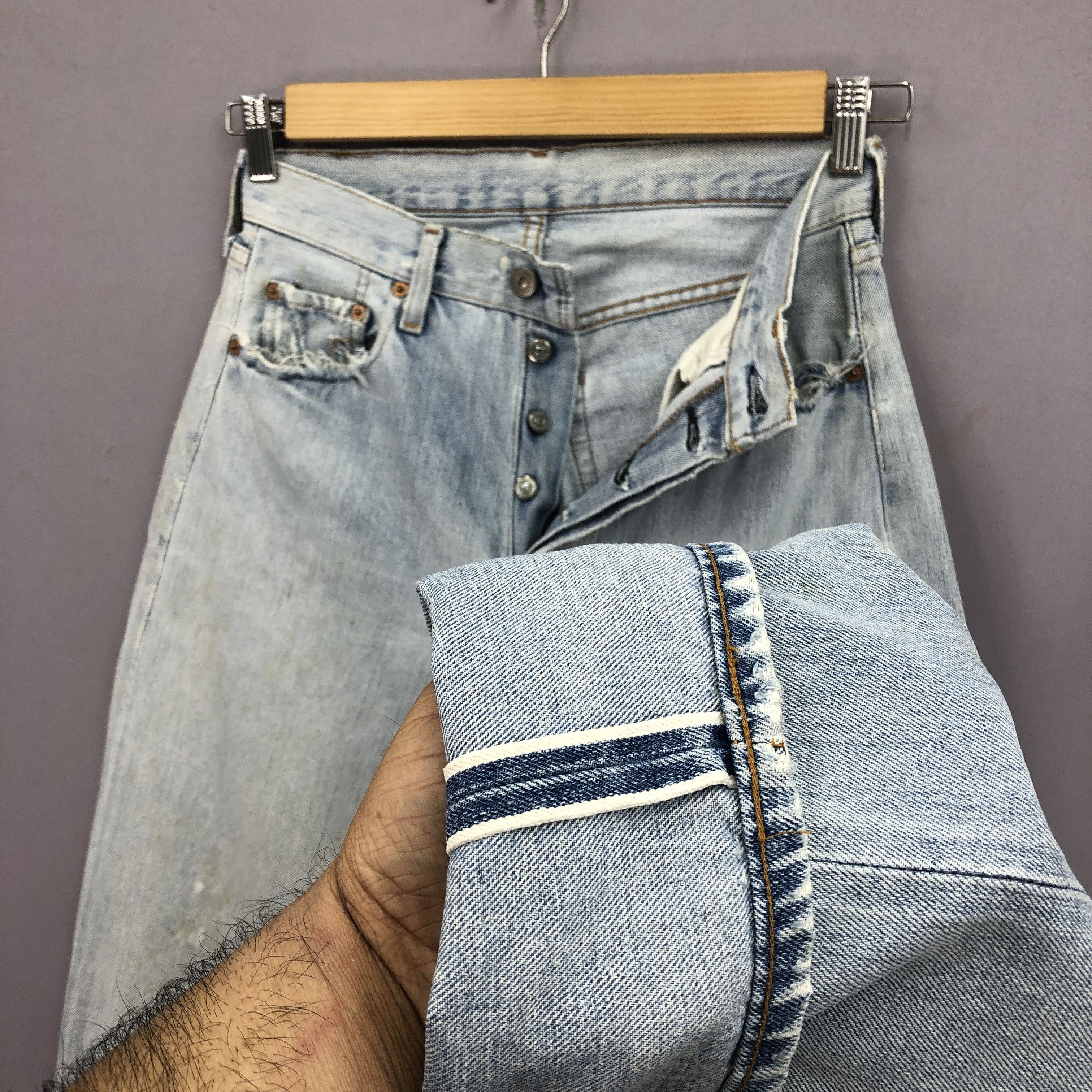Levi's Vintage 90s Levis 501 Selvedge Jeans Levi's Sunfaded Denim Size 26" / US 2 / IT 38 - 8 Thumbnail