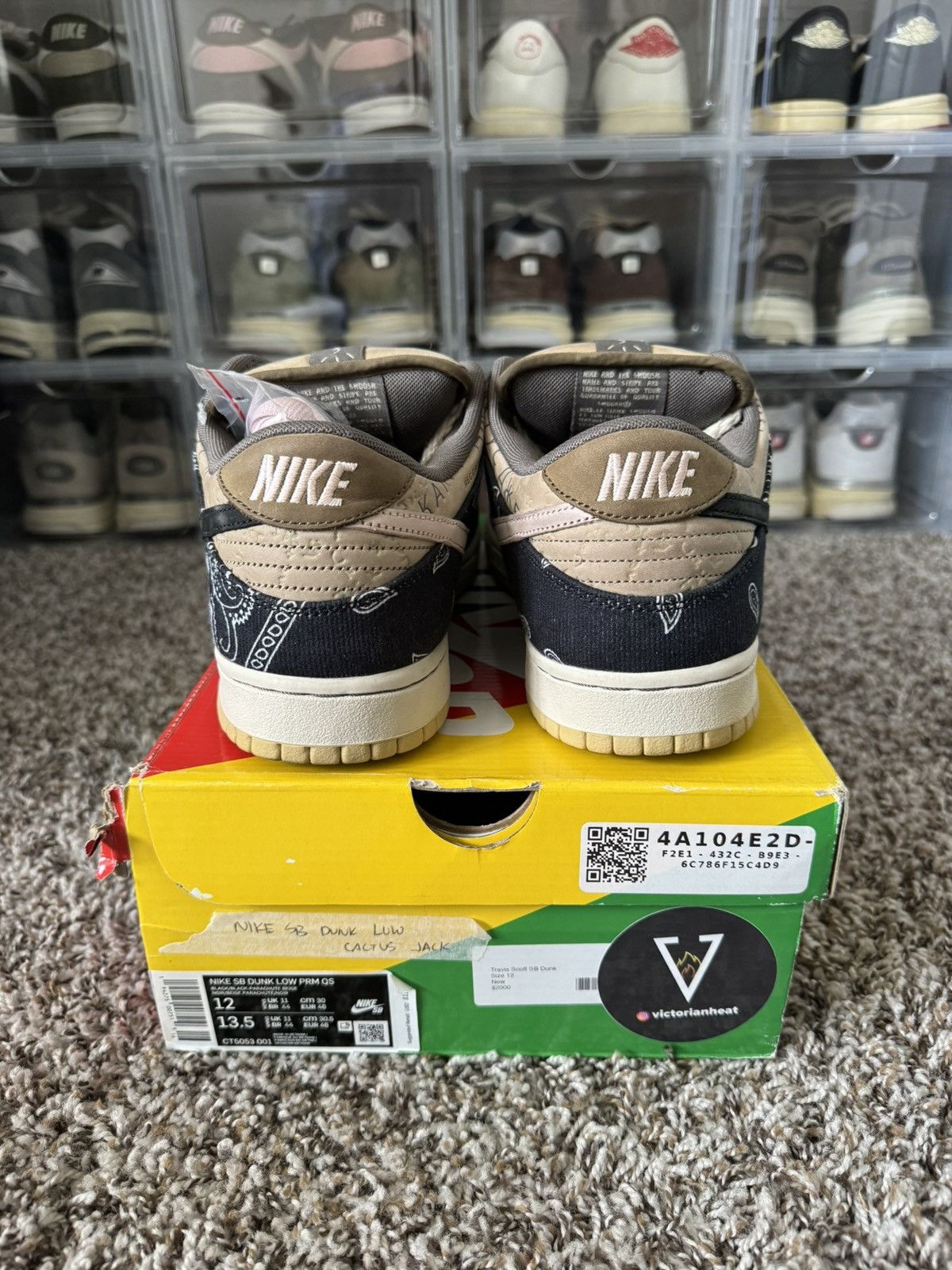 Nike × Travis Scott Nike SB Dunk Low Travis Scott Cactus Jack Size 12 Size US 12 / EU 45 - 3 Thumbnail