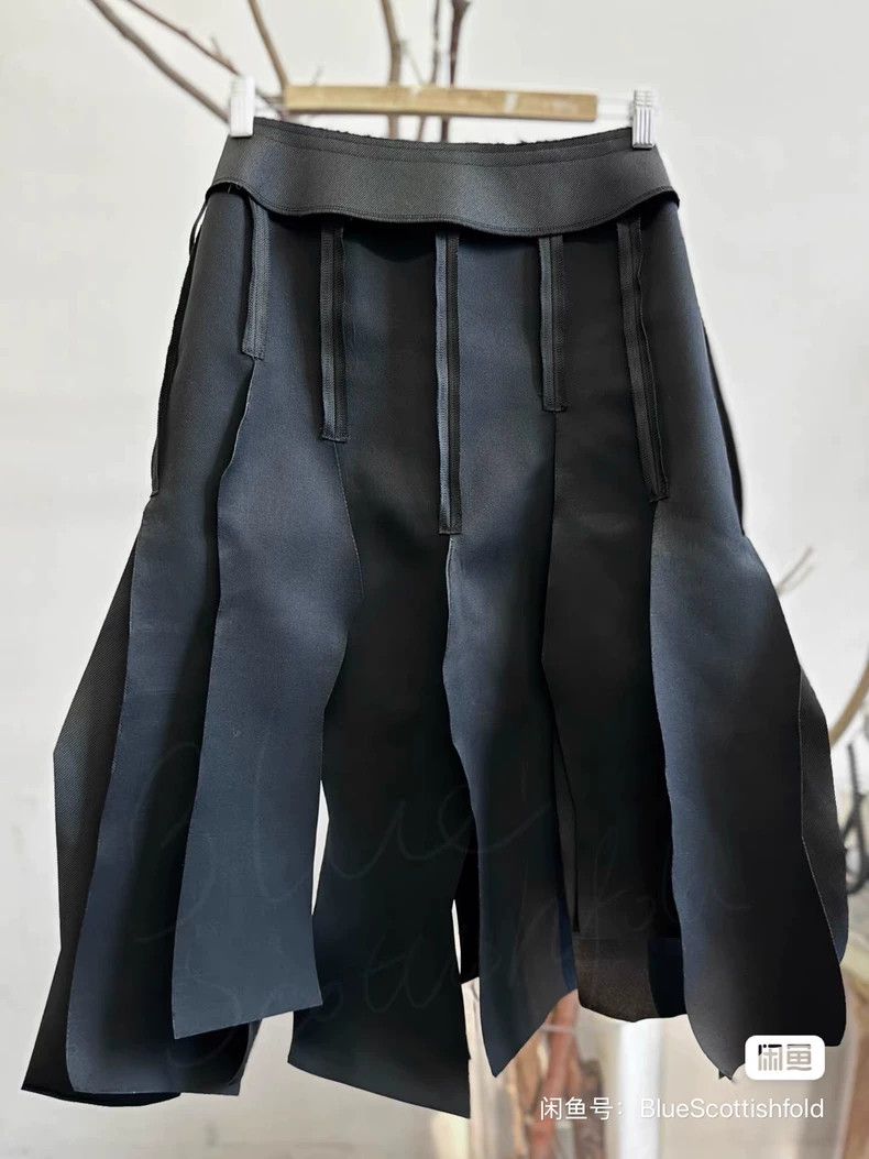 Comme des Garcons Comme des Garcons size XS Cut overskirt. Size 23" - 4 Thumbnail