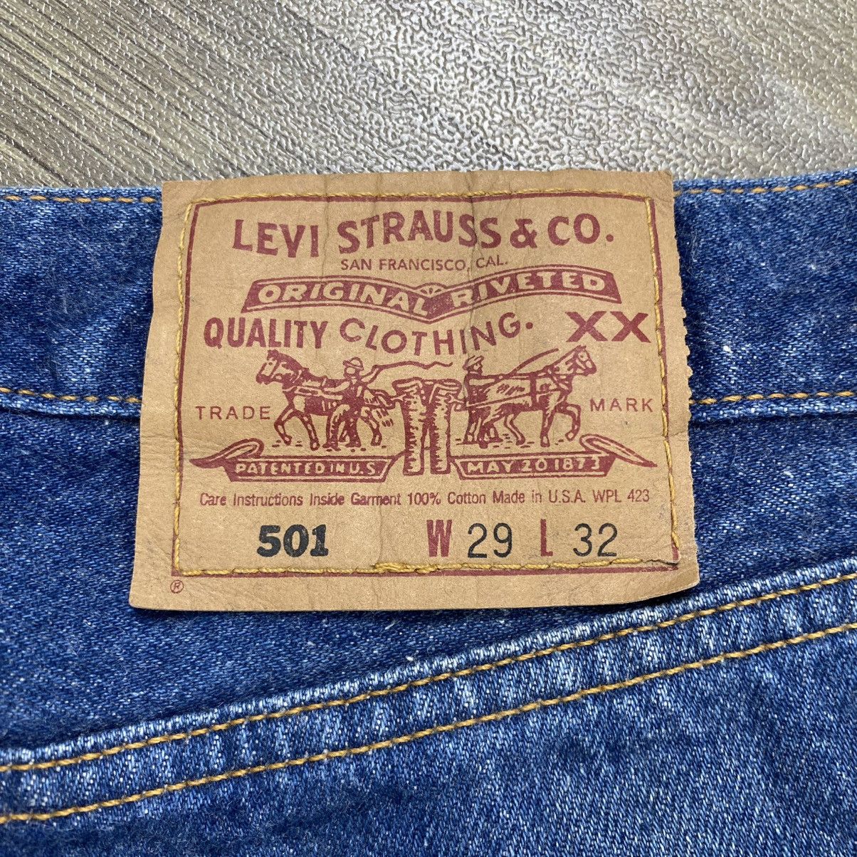 Levi's Vintage Clothing 🇺🇸1990s Vintage Levis 501 29x32 Straight Leg Faded Jeans Size US 29 - 13 Thumbnail
