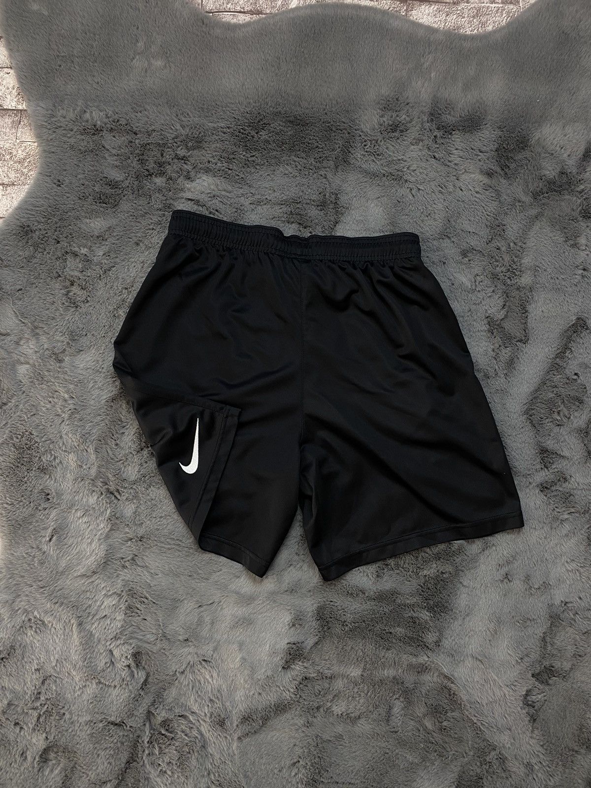 Nike × Vintage Soccer Nike Dri Fit Everton Vintage Shorts S Size US 32 / EU 48 - 8 Thumbnail