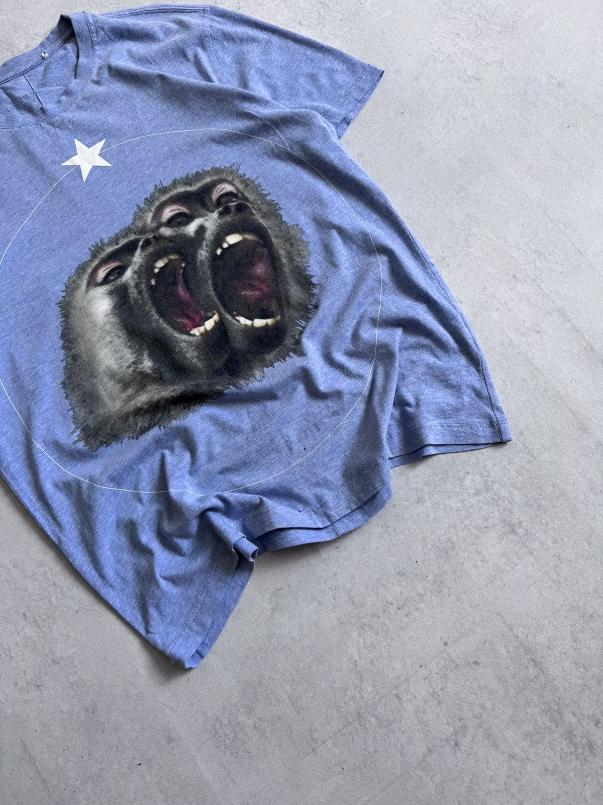 Givenchy Givenchy Monkey Brothers Riccardo Tisci Iconic Y2K Tee Size US L / EU 52-54 / 3 - 2 Thumbnail