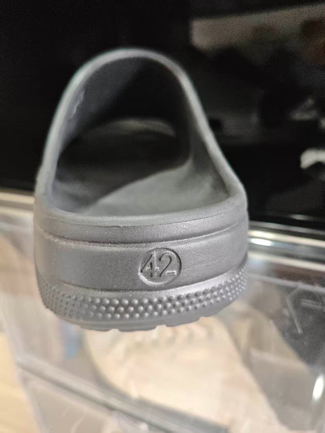 Crocs Crocs x Balenciaga Slides Size US 9 / EU 42 - 8 Thumbnail
